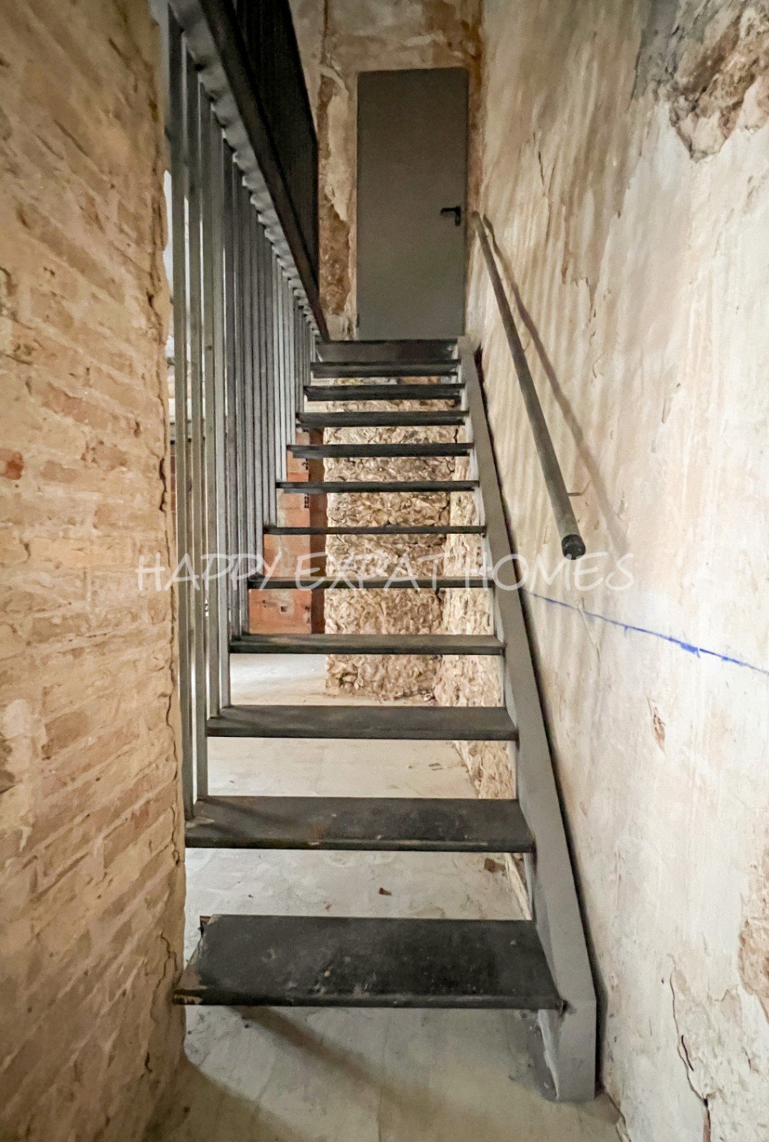 Schreiten Sie in die Geschichte und stellen Sie sich die Möglichkeiten vor.
Dieses einzigartige Haus aus dem 18. Jahrhundert befindet sich im malerisc