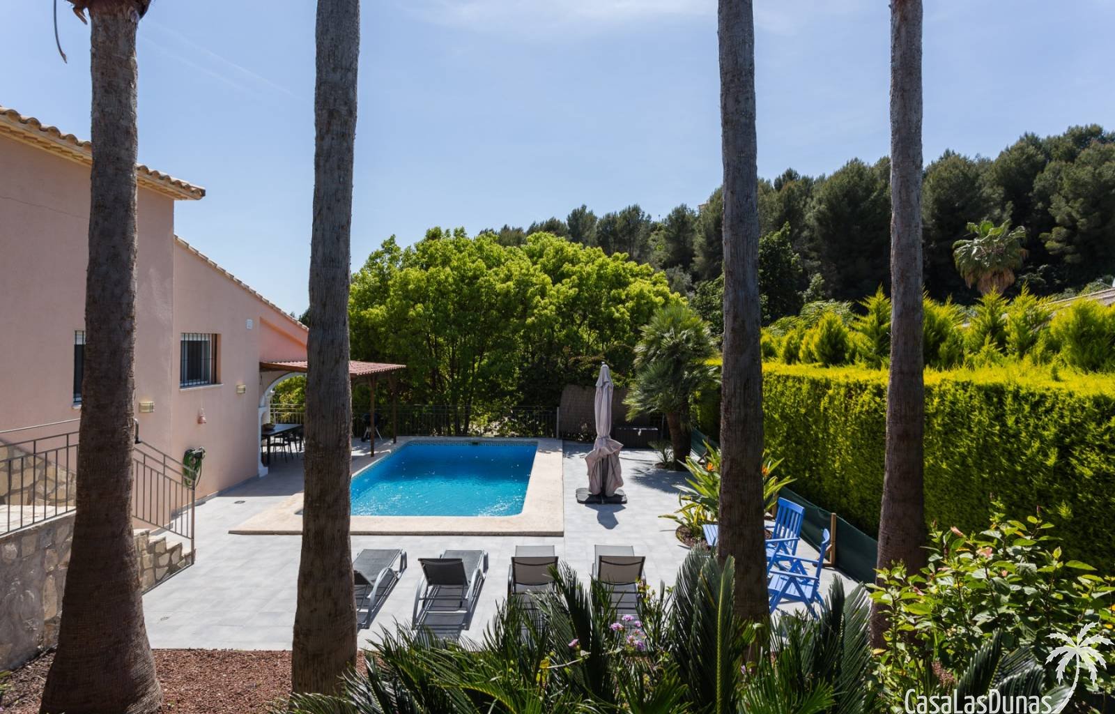  Diese wunderschöne Villa liegt auf der Südseite des Berges La Sella und ist ideal für diejenigen, die einen erholsamen und ruhigen Urlaub verbringen 