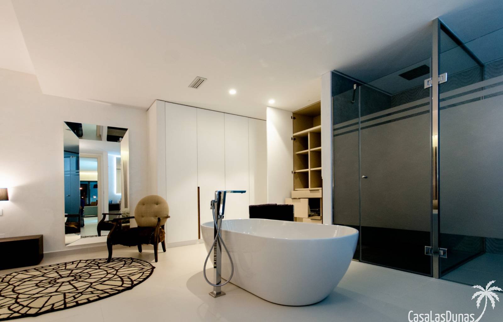  !!Modernes neues Haus zum Weiterverkauf!! Der Vorteil hierbei ist, dass Sie ein relativ neues Haus kaufen, das bereits schlüsselfertig ist und das Si