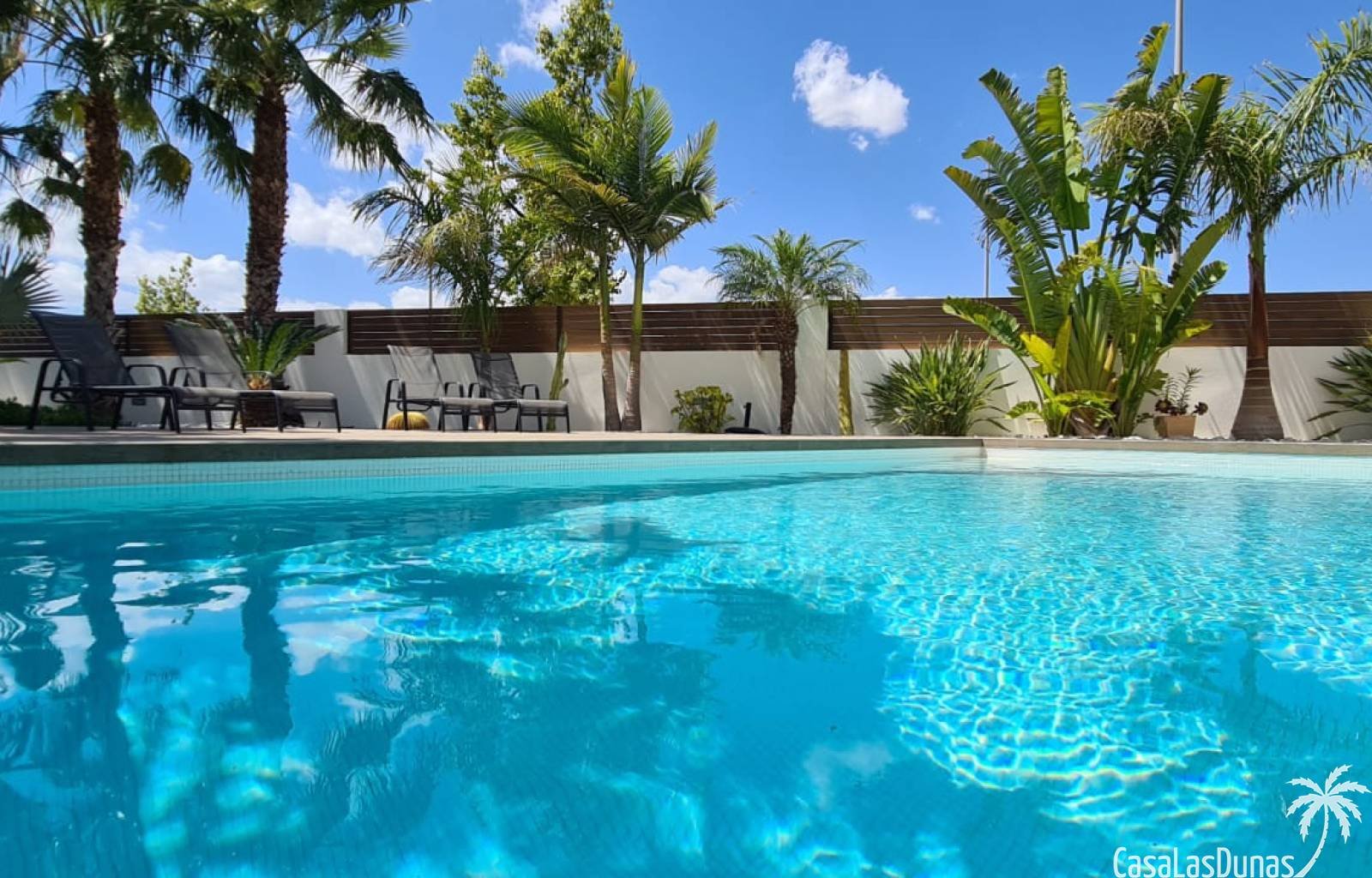  !!Modernes neues Haus zum Weiterverkauf!! Der Vorteil hierbei ist, dass Sie ein relativ neues Haus kaufen, das bereits schlüsselfertig ist und das Si