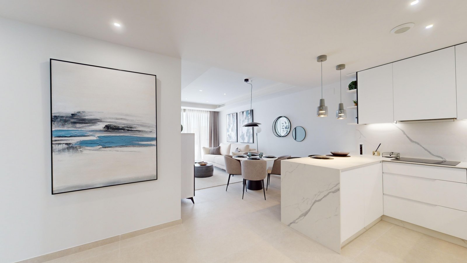  In der prestigeträchtigen Gegend von Cabo Roig gelegen, bietet diese Wohnanlage eine Auswahl von 23 Immobilien, darunter Apartments, Erdgeschosswohnu