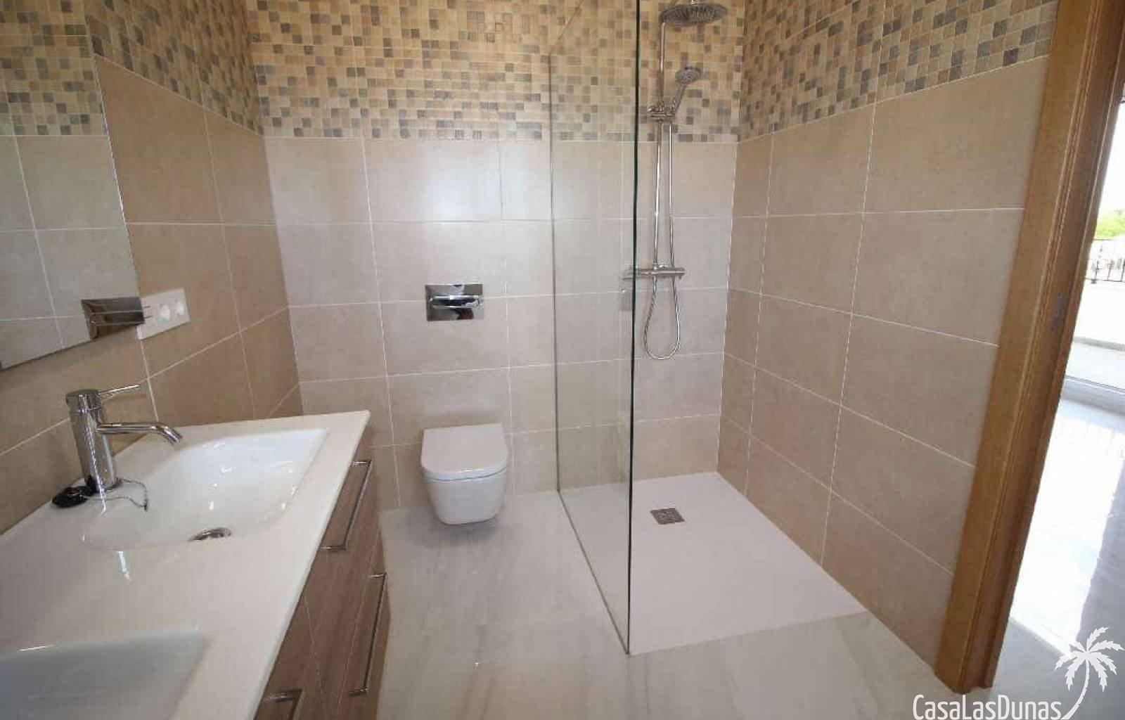  Bauen Sie Ihre eigene Traumvilla in Pinoso ! Es besteht die Möglichkeit, zwischen einem traditionellen Baustil und einem modernen Stil zu wählen. Das