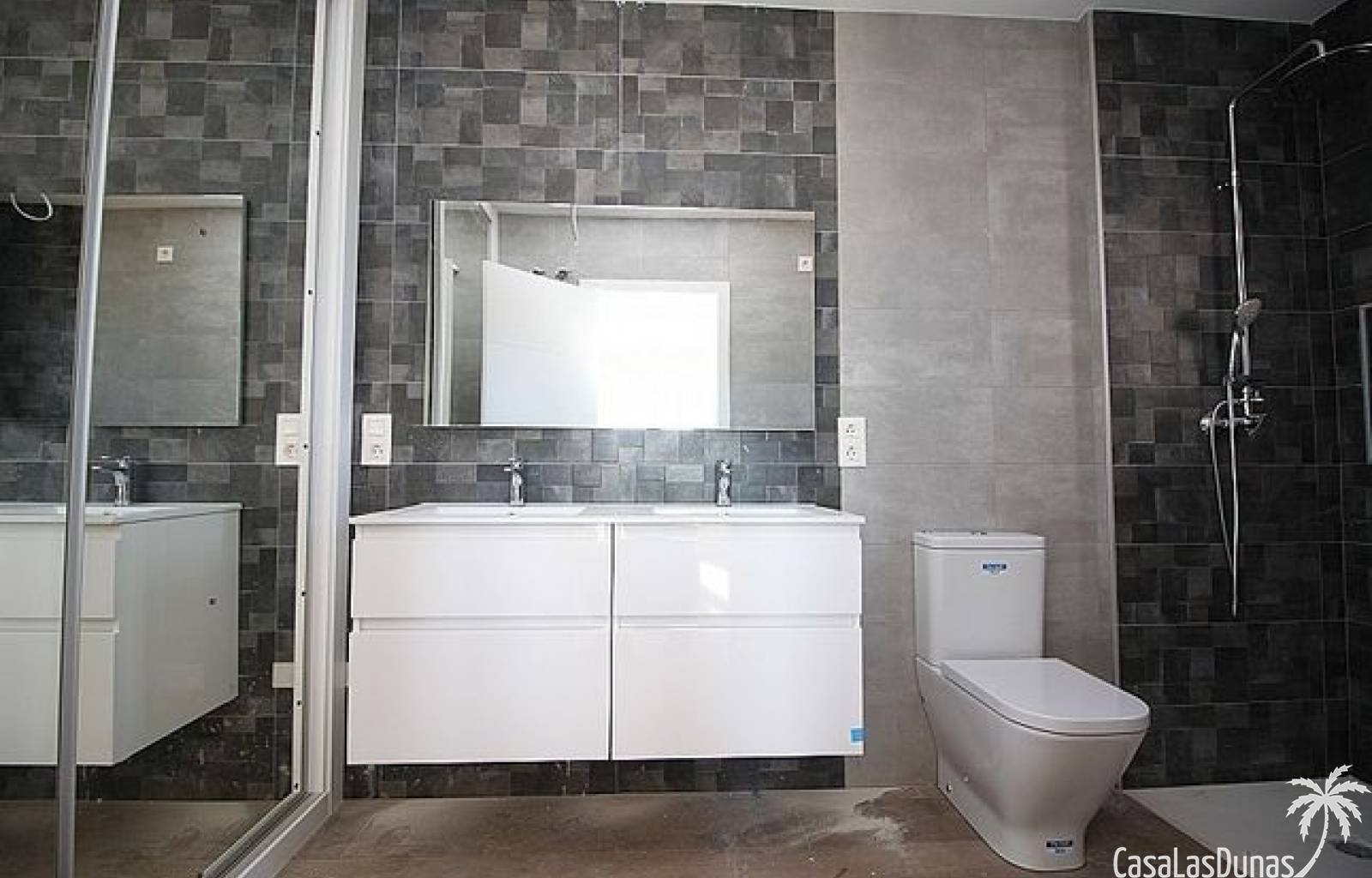  Bauen Sie Ihre eigene Traumvilla in Pinoso ! Es besteht die Möglichkeit, zwischen einem traditionellen Baustil und einem modernen Stil zu wählen. Das