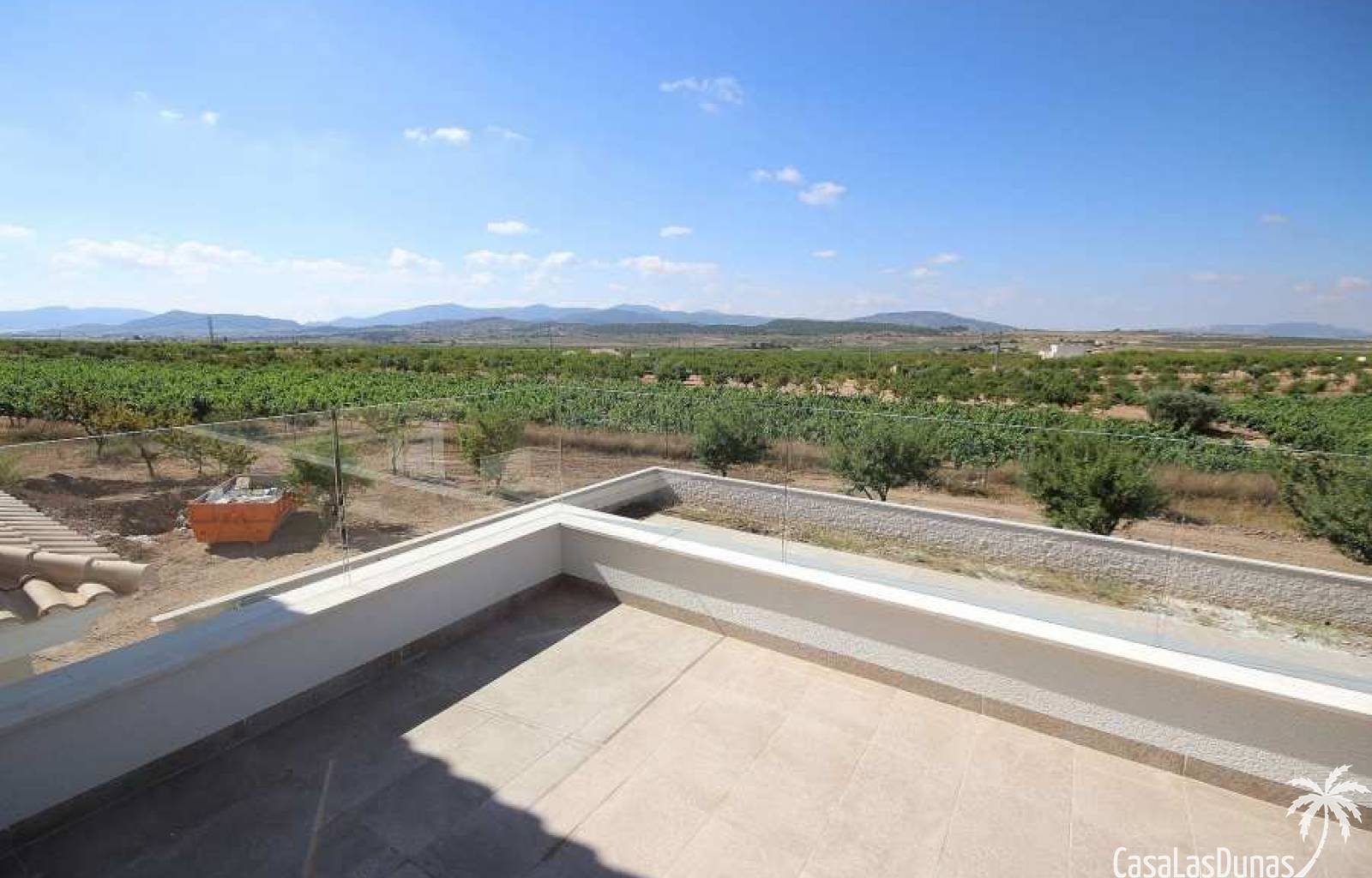  Bauen Sie Ihre eigene Traumvilla in Pinoso ! Es besteht die Möglichkeit, zwischen einem traditionellen Baustil und einem modernen Stil zu wählen. Das