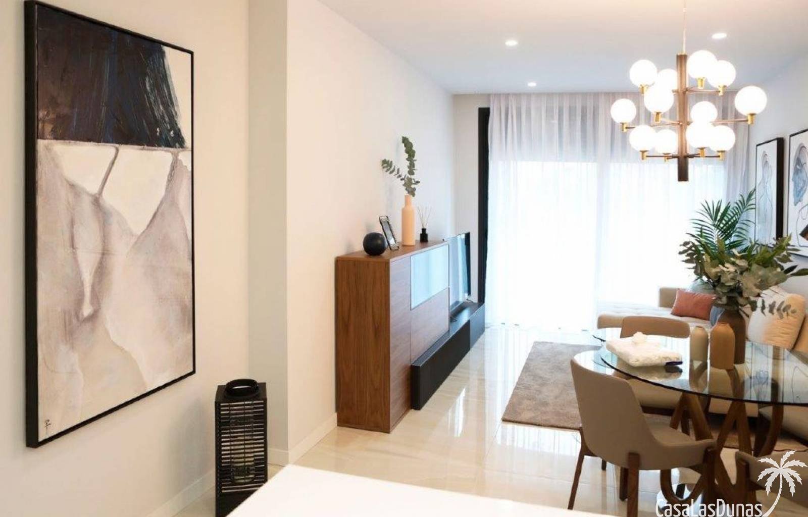  Haben Sie schon immer von einer wunderschönen Wohnung in Benidorm mit atemberaubendem Meerblick geträumt? Dies ist Ihre Chance, Ihren Traum wahr werd