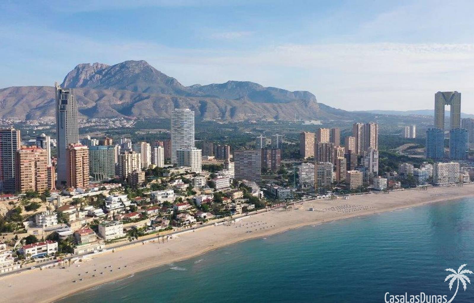  Haben Sie schon immer von einer wunderschönen Wohnung in Benidorm mit atemberaubendem Meerblick geträumt? Dies ist Ihre Chance, Ihren Traum wahr werd