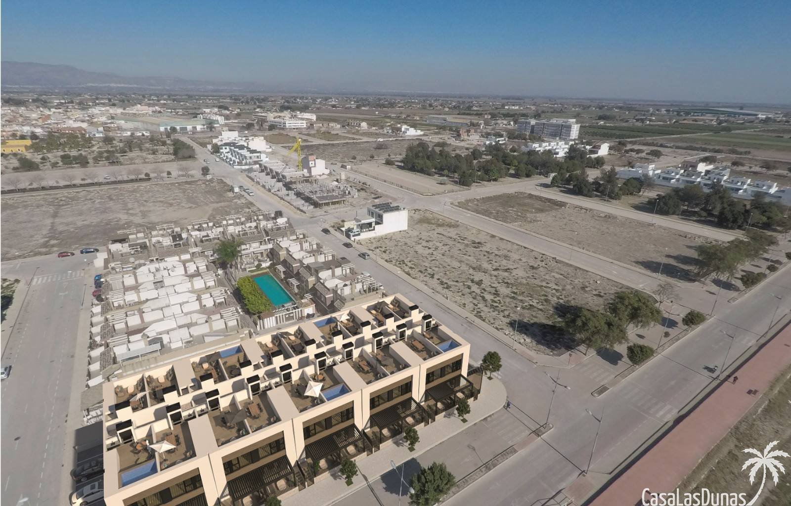 Diese modernen Doppelhaushälften befinden sich im spanischen Dorf Dolores, etwa 10 km vom Sandstrand entfernt. Die Häuser haben alle die gleiche Quad