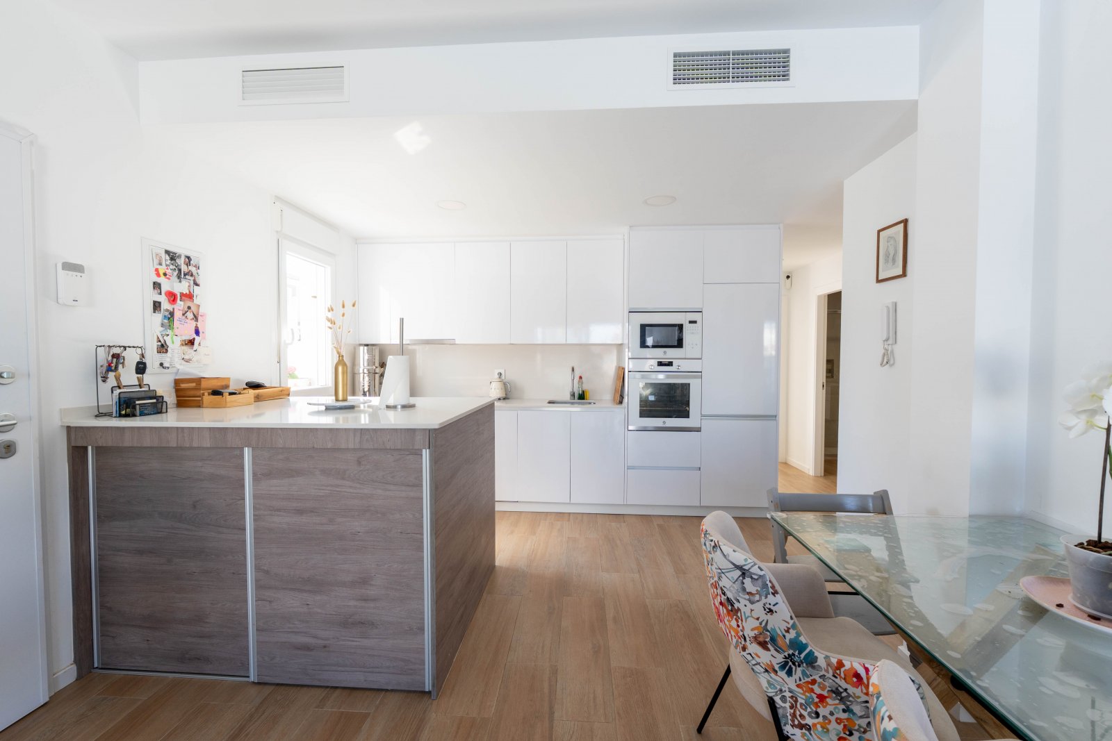  In der charmanten Region Murcia gelegen, bietet dieses unabhängige Anwesen eine ideale Umgebung für diejenigen, die ein exklusives und gut angebunden