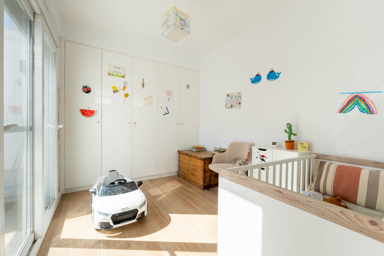  In der charmanten Region Murcia gelegen, bietet dieses unabhängige Anwesen eine ideale Umgebung für diejenigen, die ein exklusives und gut angebunden