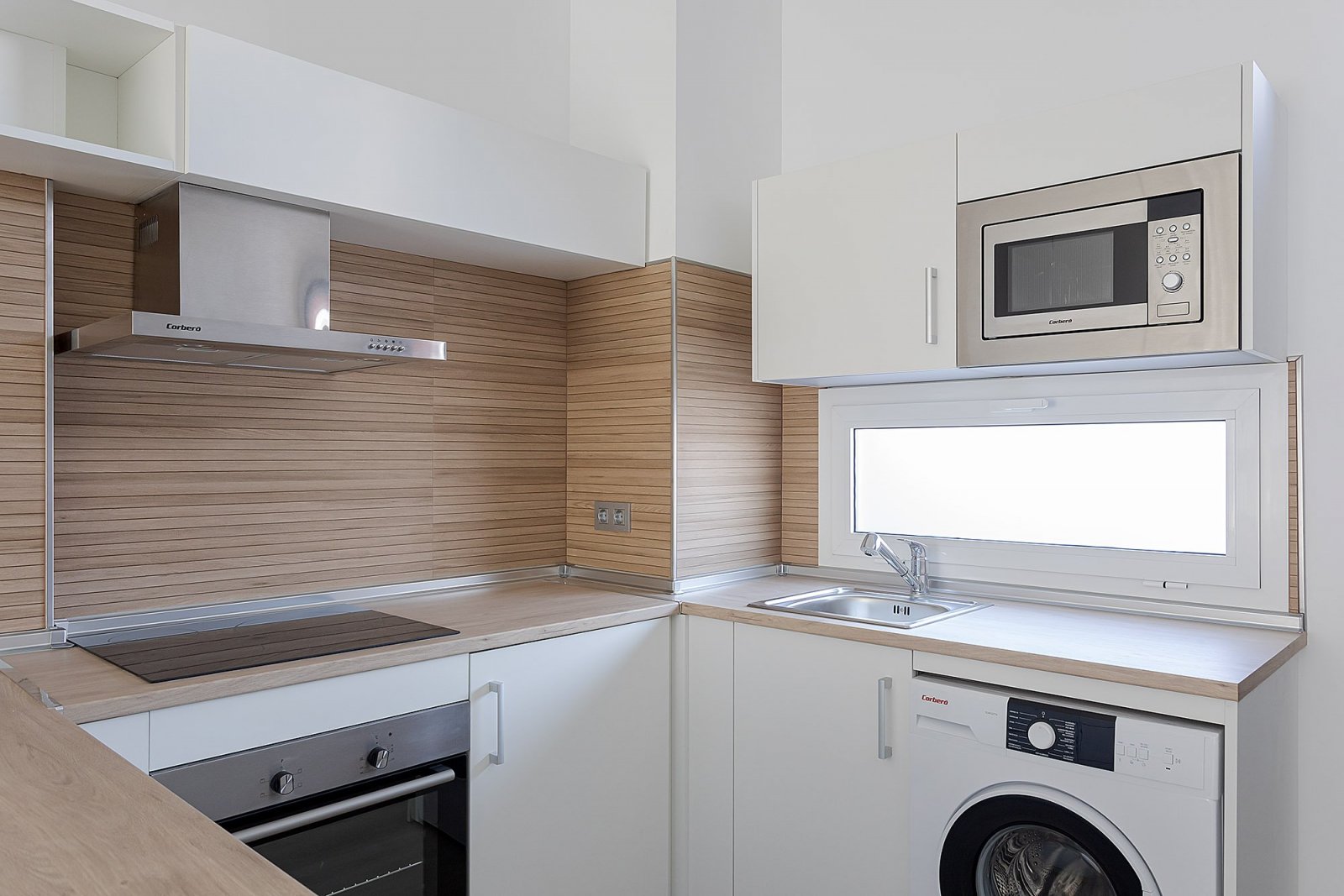  In der charmanten Stadt Vera gelegen, bietet diese Wohnanlage eine Vielzahl von Wohnmöglichkeiten, die unterschiedlichen Bedürfnissen und Lebensstile