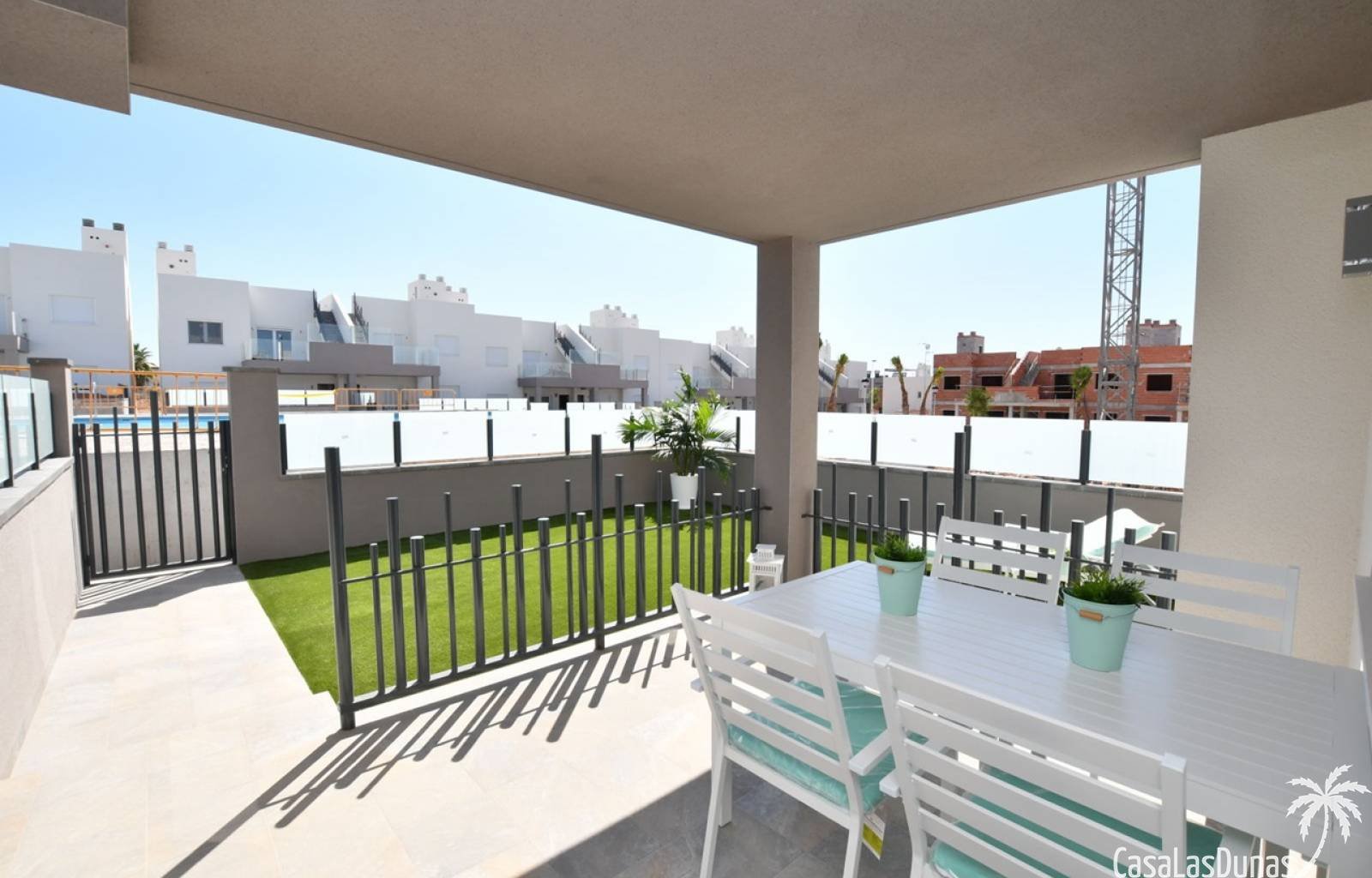  Elegante neue Erdgeschosswohnungen stehen in der ruhigen und grünen Gegend La Cañada , nahe dem lebhaften Zentrum von San Miguel de Salinas, zur Verf