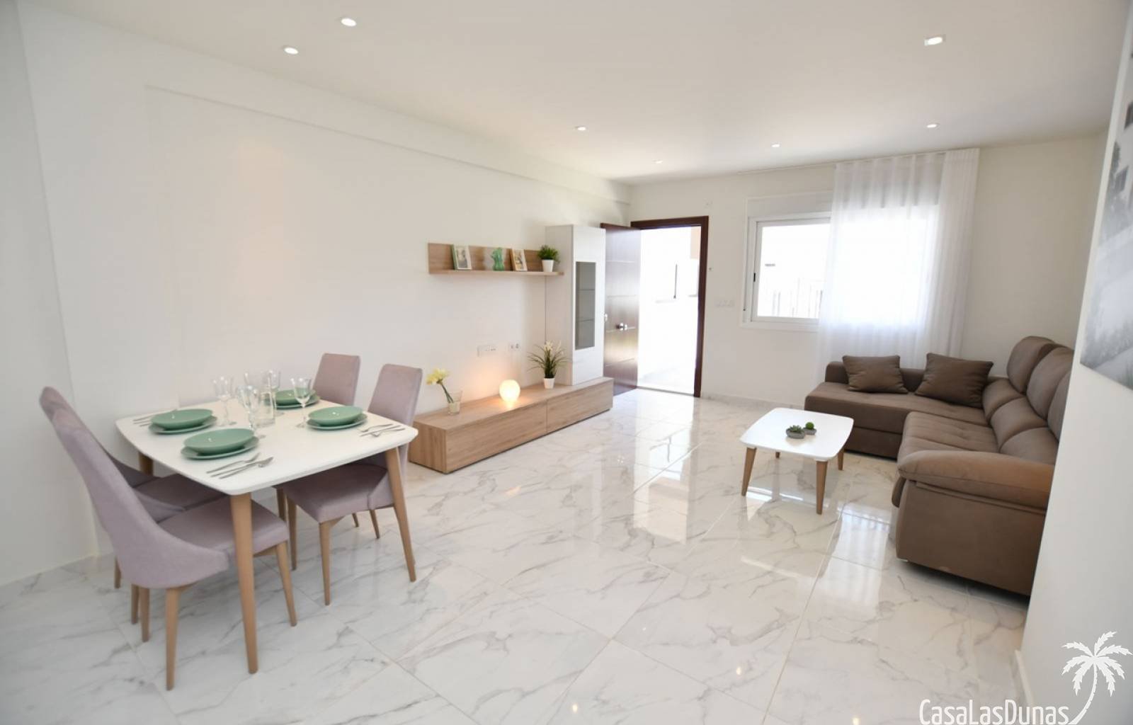  Elegante neue Erdgeschosswohnungen stehen in der ruhigen und grünen Gegend La Cañada , nahe dem lebhaften Zentrum von San Miguel de Salinas, zur Verf