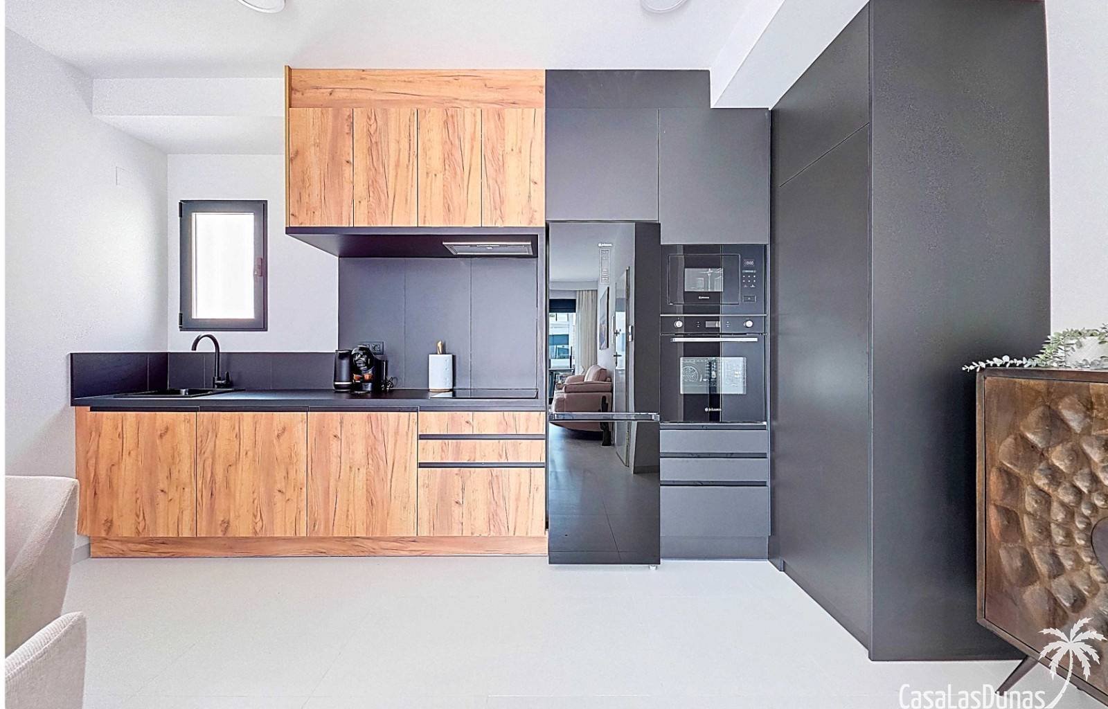  Wir sind stolz, Ihnen dieses prächtige und elegante Anwesen im malerischen Dorf San Miguel de Salinas im Süden der Provinz Alicante anbieten zu könne