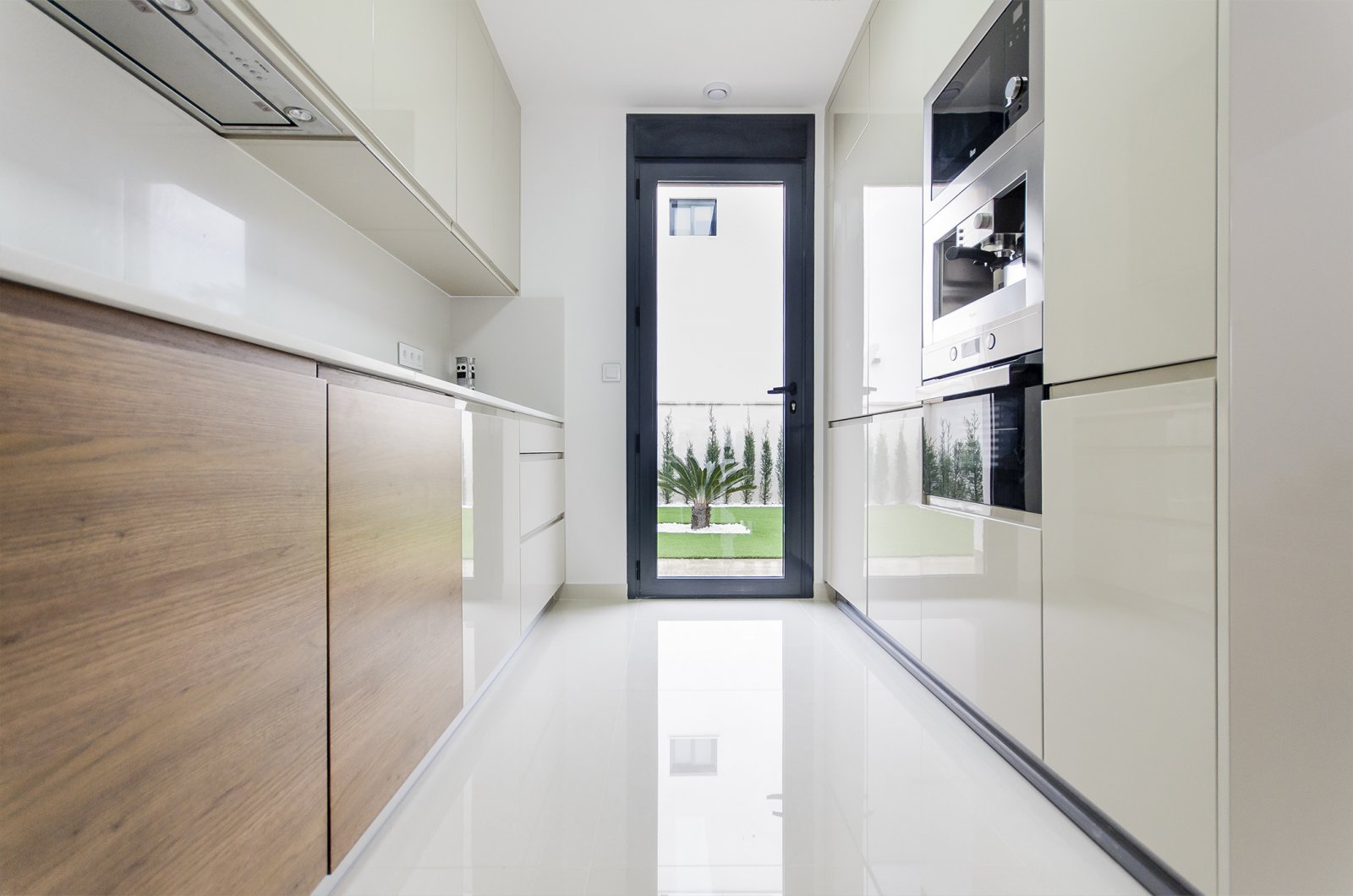  In der charmanten Umgebung von San Miguel de Salinas gelegen, bieten diese Villen einen exklusiven Lebensstil in einer der attraktivsten Gegenden der