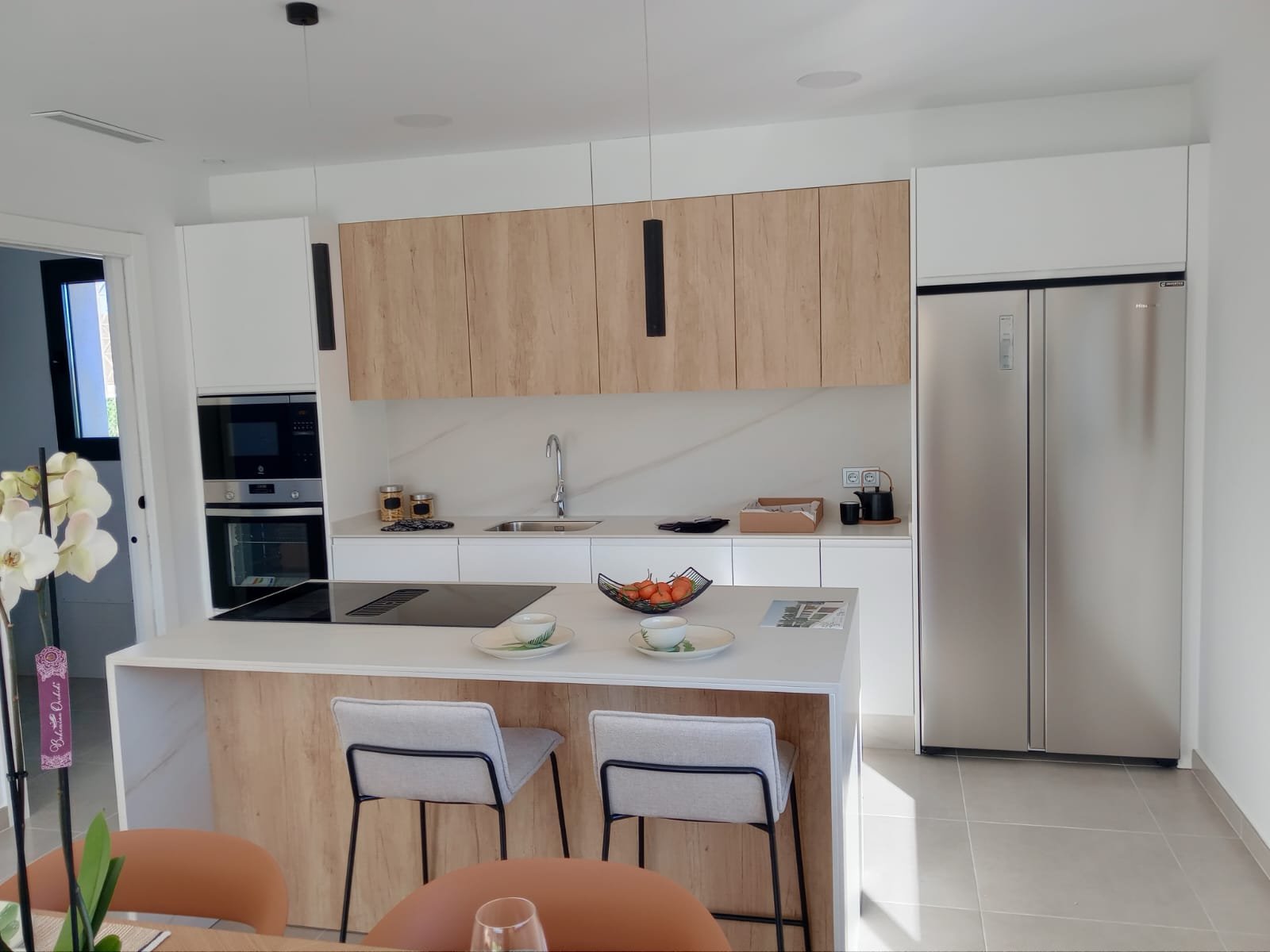  In der charmanten Umgebung von Calasparra gelegen, bietet diese Wohnanlage sechs unabhängige Wohnhäuser, die für diejenigen entworfen wurden, die ein