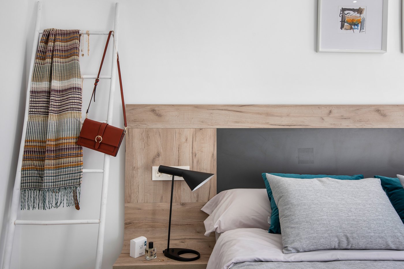  In der charmanten Ortschaft Benijófar gelegen, bietet diese exklusive Sammlung von 8 Immobilien eine ruhige und gut angebundene Wohnumgebung. Die Häu