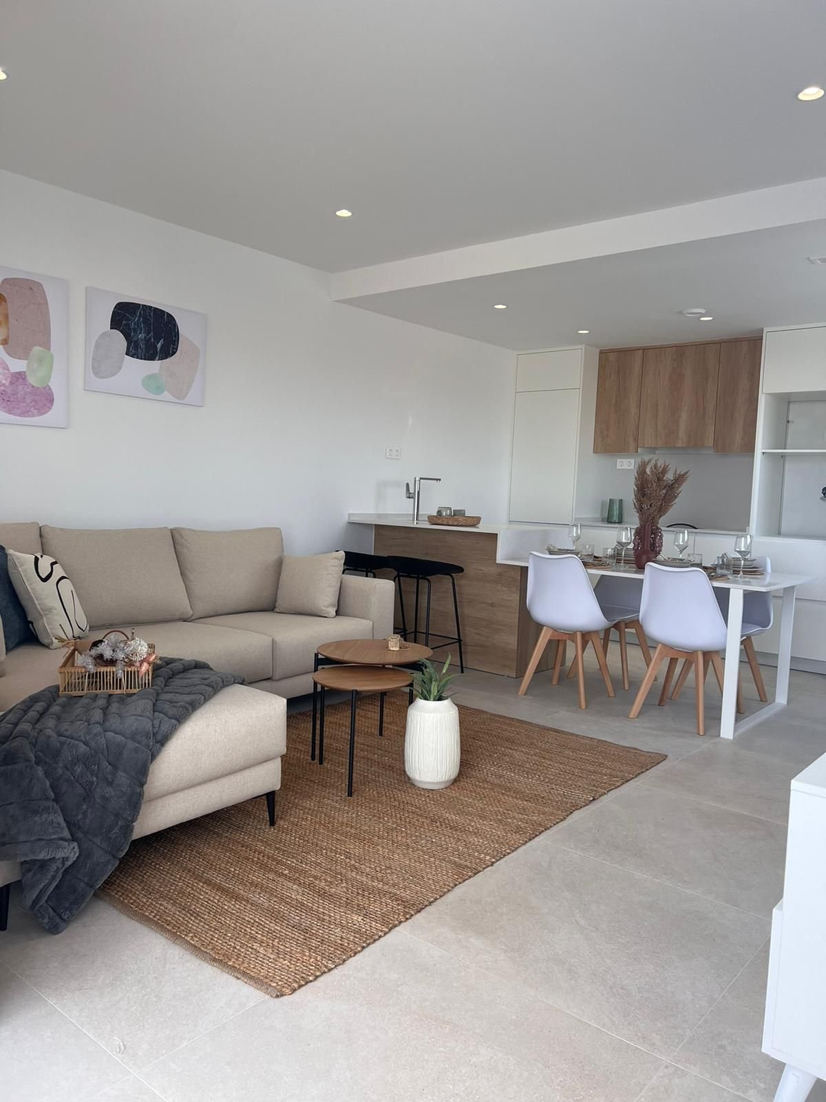  In der charmanten Stadt San Javier gelegen, bietet diese exklusive Wohnanlage eine Auswahl an Wohnhäusern, die darauf ausgelegt sind, die Bedürfnisse