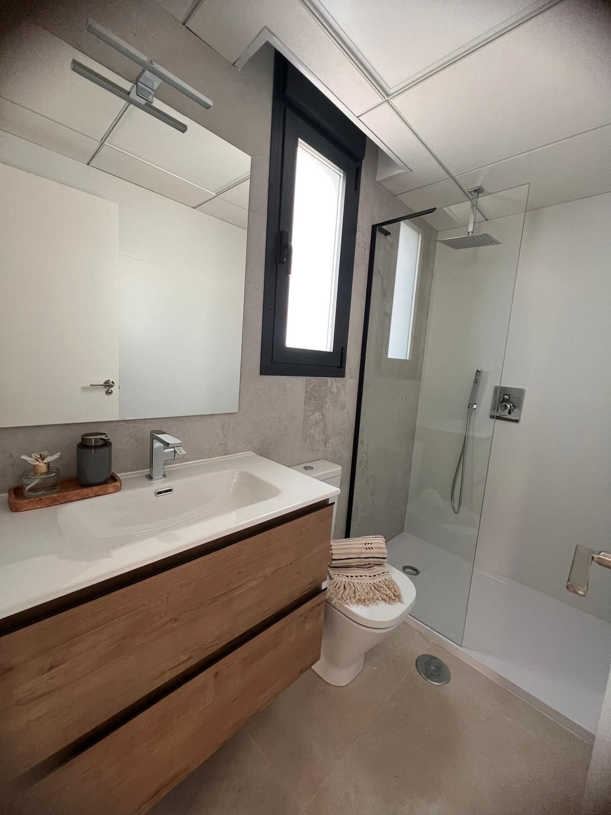  In der charmanten Stadt San Javier gelegen, bietet diese exklusive Wohnanlage eine Auswahl an Wohnhäusern, die darauf ausgelegt sind, die Bedürfnisse