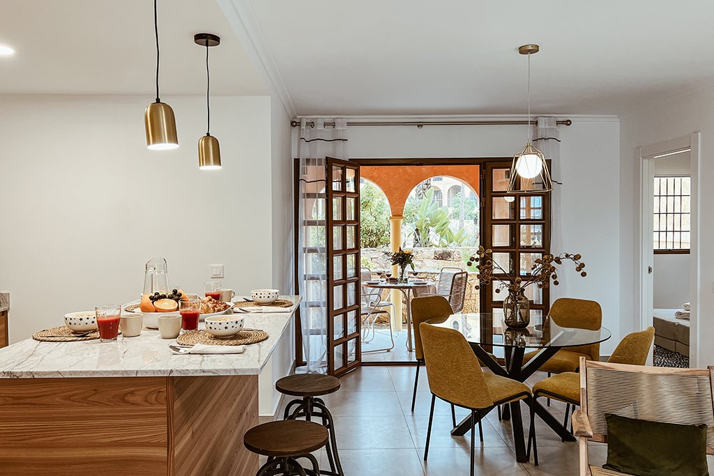  In Cuevas del Almanzora gelegen, bietet diese exklusive Wohnanlage 12 Apartments, die für diejenigen entworfen wurden, die einen komfortablen und mod