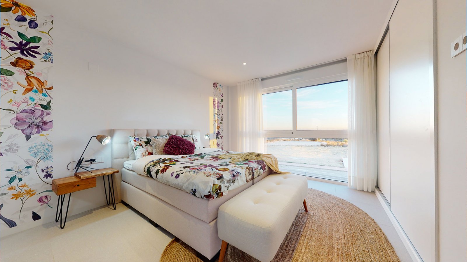  In der charmanten Stadt Mutxamel gelegen, bietet diese Wohnanlage 33 unabhängige Häuser, die für diejenigen entworfen wurden, die einen exklusiven Le