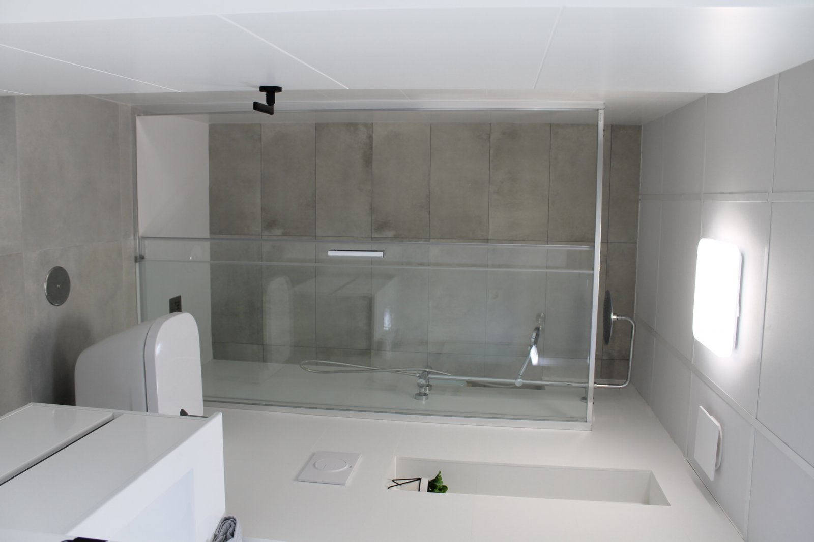  In der charmanten Ortschaft Torre-Pacheco gelegen, bietet dieser exklusive Wohnkomplex 24 unabhängige Wohnhäuser. Diese Immobilien, die für diejenige