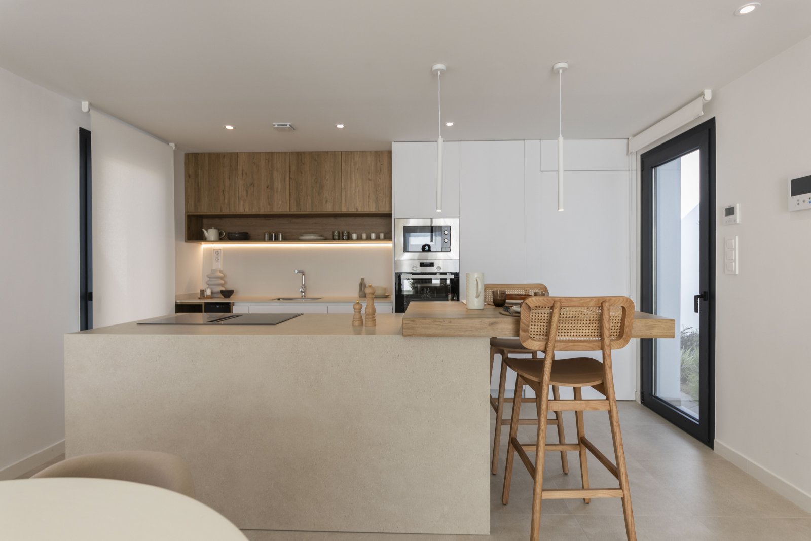  In der charmanten Region Murcia gelegen, bietet diese Wohnanlage 80 unabhängige Häuser, die für diejenigen entworfen wurden, die ein geräumiges und k