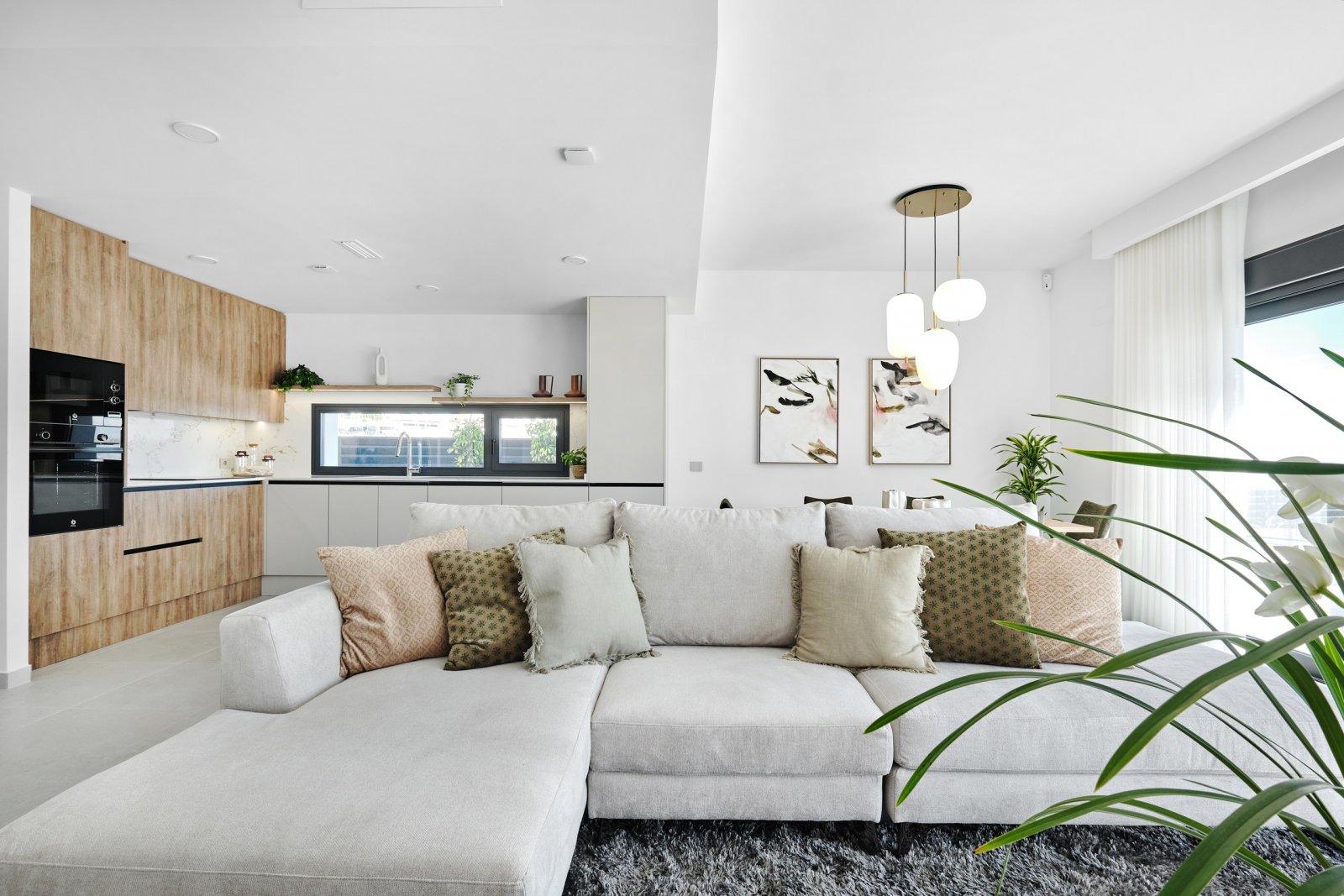  In der charmanten Umgebung von San Miguel de Salinas gelegen, bietet dieser exklusive Wohnkomplex 24 Immobilien, die für diejenigen entworfen wurden,