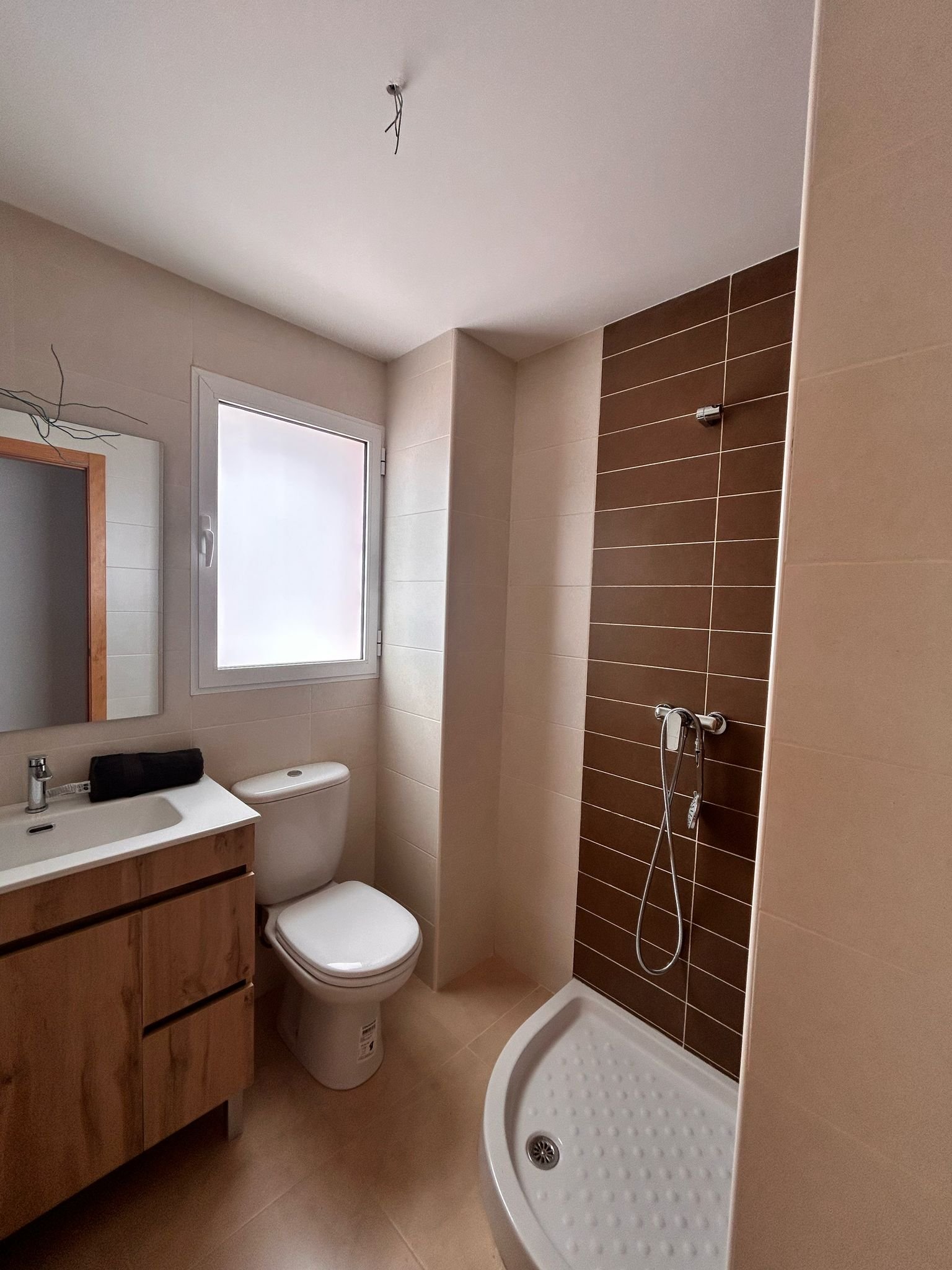  In der charmanten Stadt Orihuela gelegen, bietet diese Wohnanlage eine Vielzahl von Wohnoptionen, die unterschiedlichen Bedürfnissen und Lebensstilen