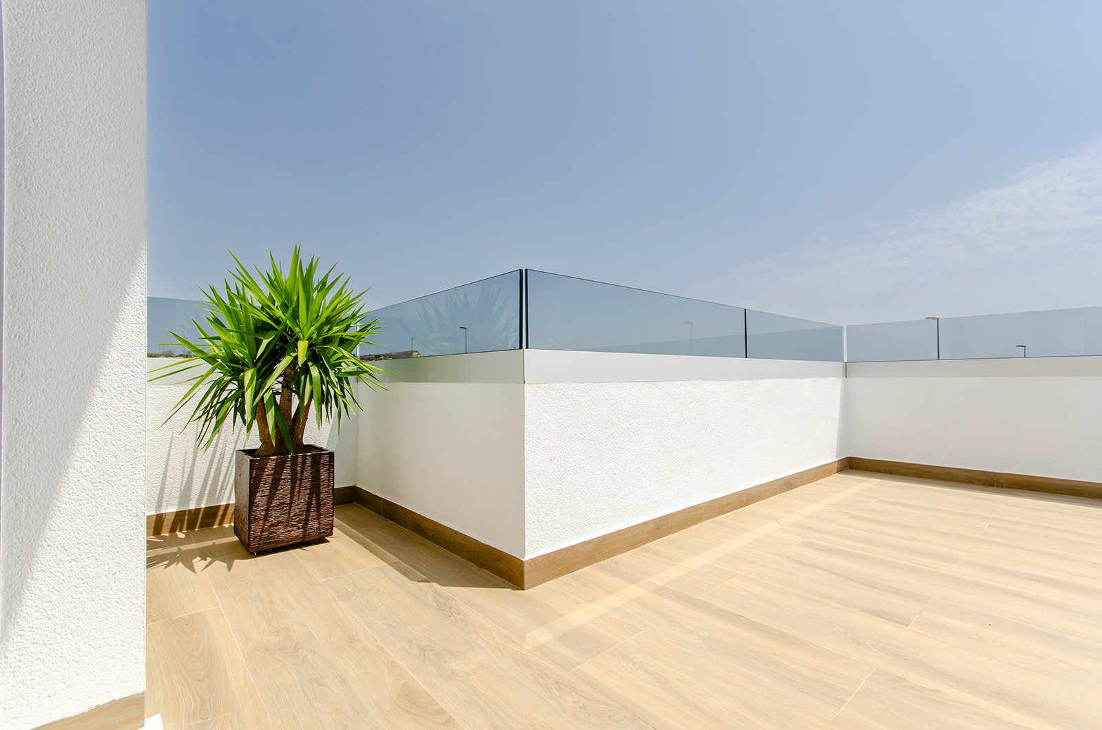  In der charmanten Stadt Orihuela gelegen, bietet dieser Wohnkomplex 39 unabhängige Häuser, die durch ihr modernes und funktionales Design hervorstech