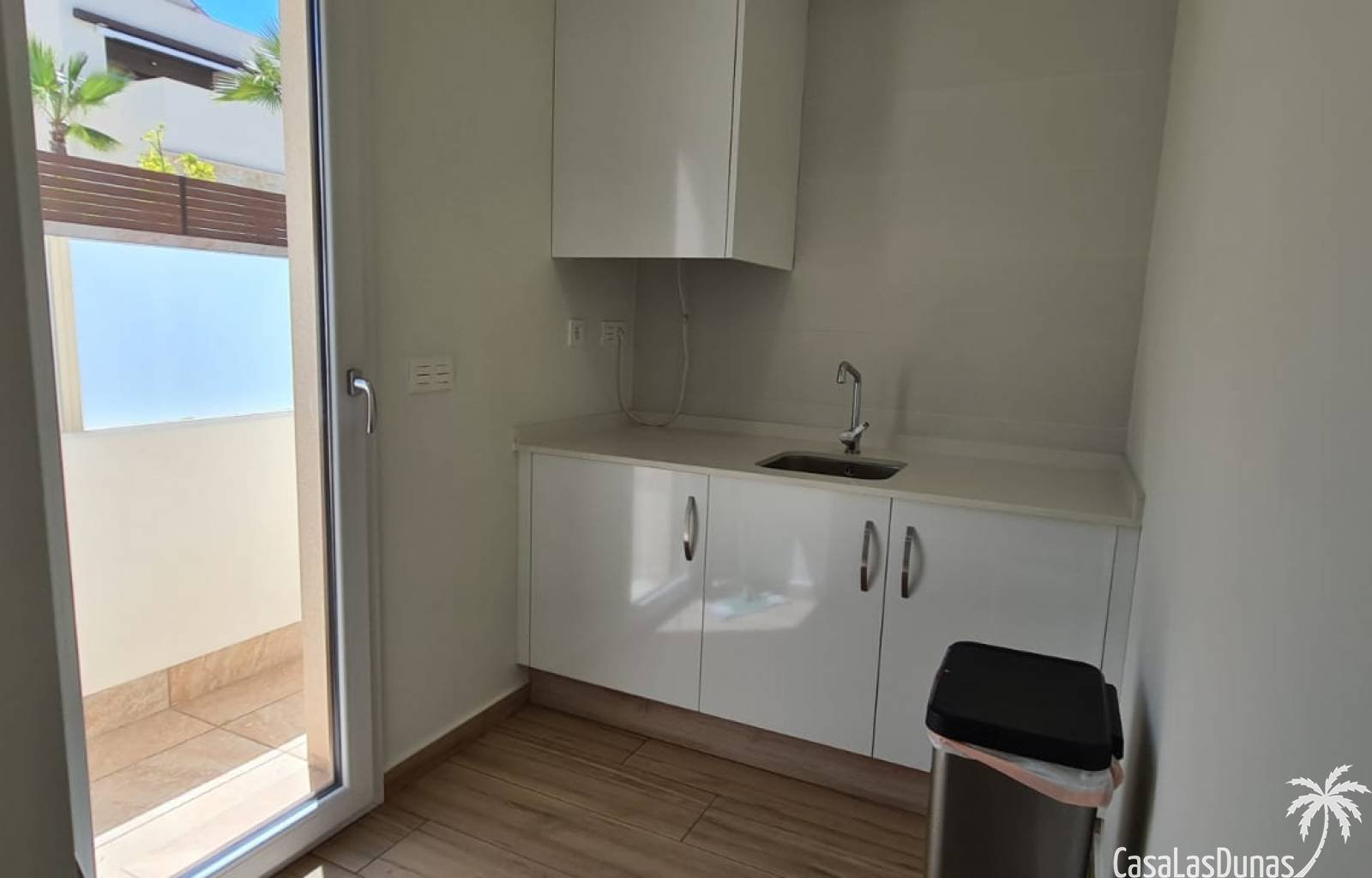  !!Modernes neues Haus zum Weiterverkauf!! Der Vorteil hierbei ist, dass Sie ein relativ neues Haus kaufen, das bereits schlüsselfertig ist und das Si