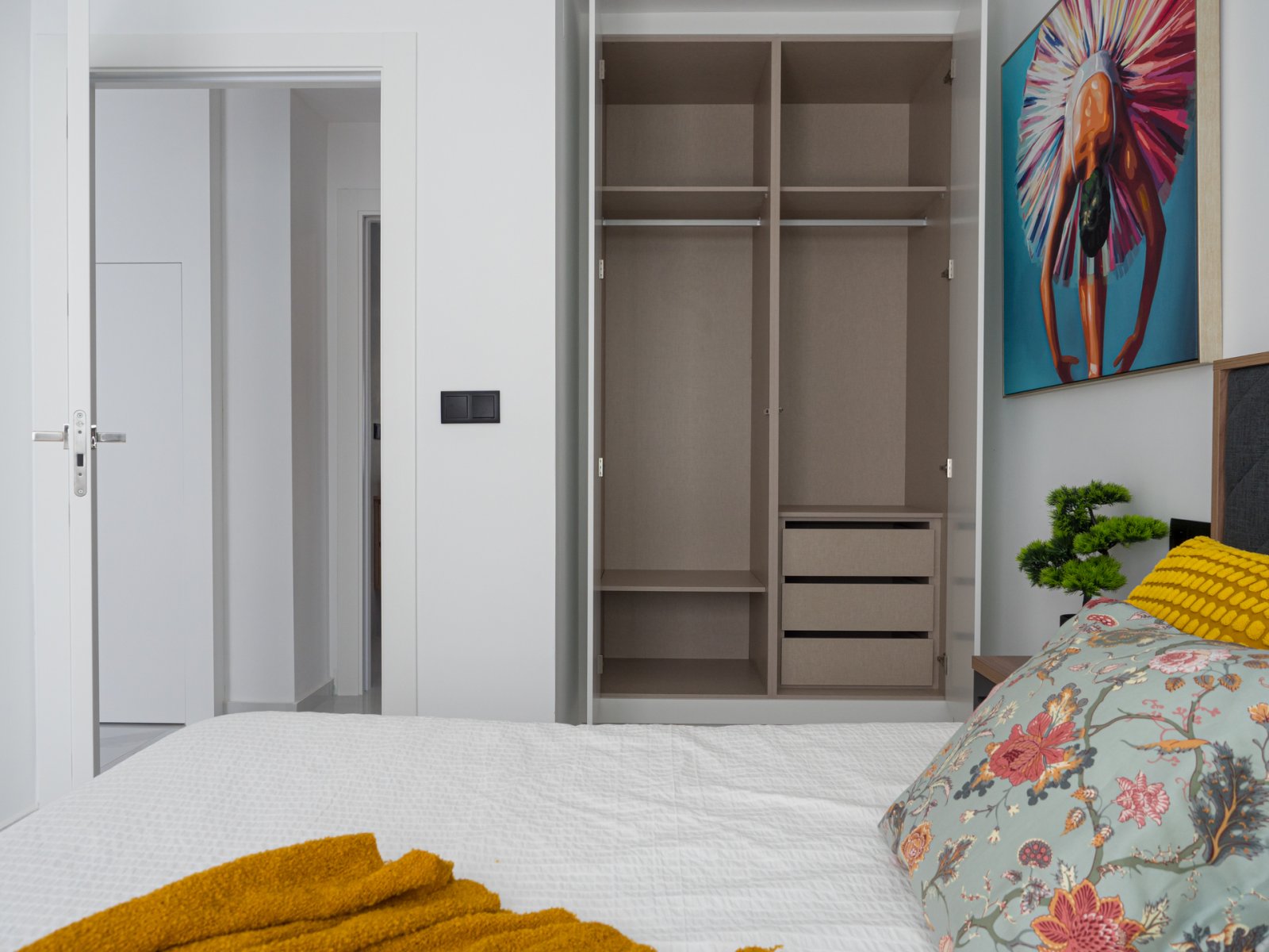  Diese unabhängigen Wohnhäuser befinden sich in der charmanten Ortschaft San Pedro del Pinatar und bieten eine ideale Umgebung für diejenigen, die die