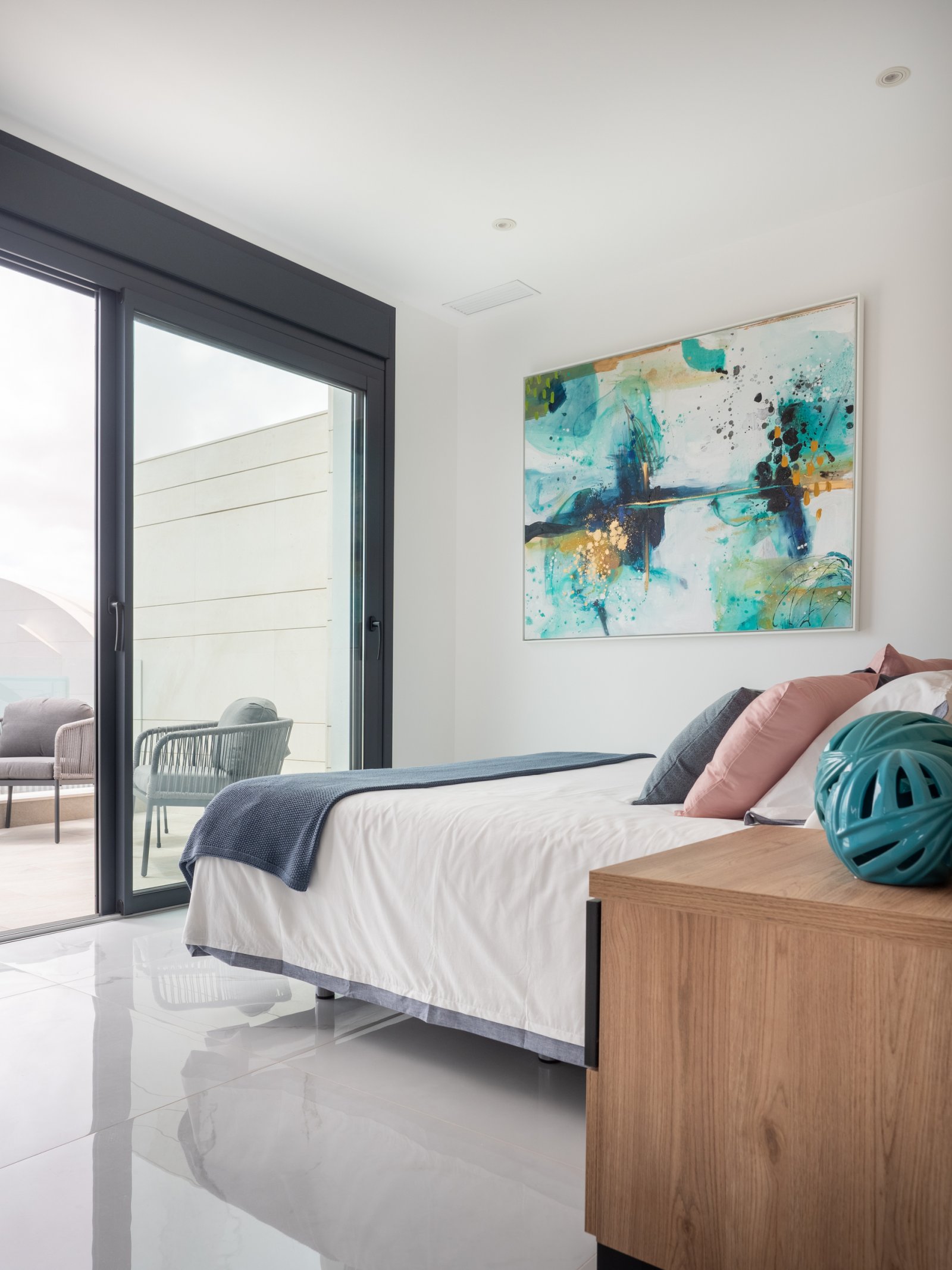  Diese unabhängigen Wohnhäuser befinden sich in der charmanten Ortschaft San Pedro del Pinatar und bieten eine ideale Umgebung für diejenigen, die die