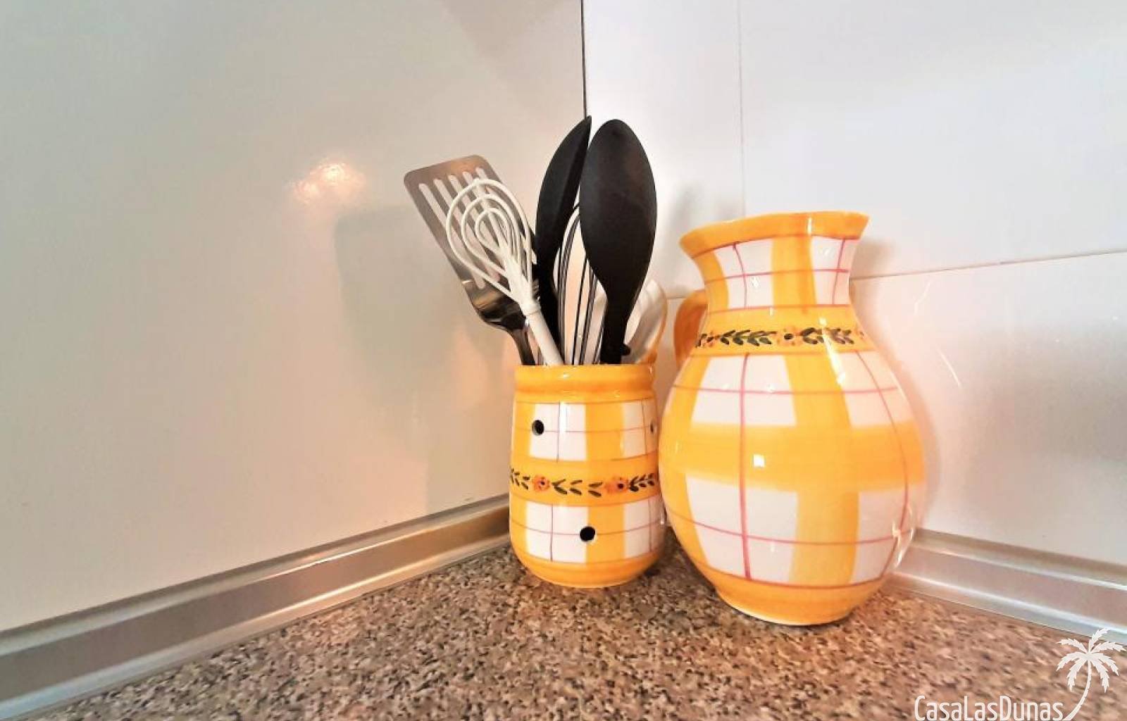 Wenn Sie auf der Suche nach einem idealen Feriendomizil sind, in dem Komfort und Luxus Hand in Hand gehen, dann ist Casa Flamenca die ideale Wahl fü