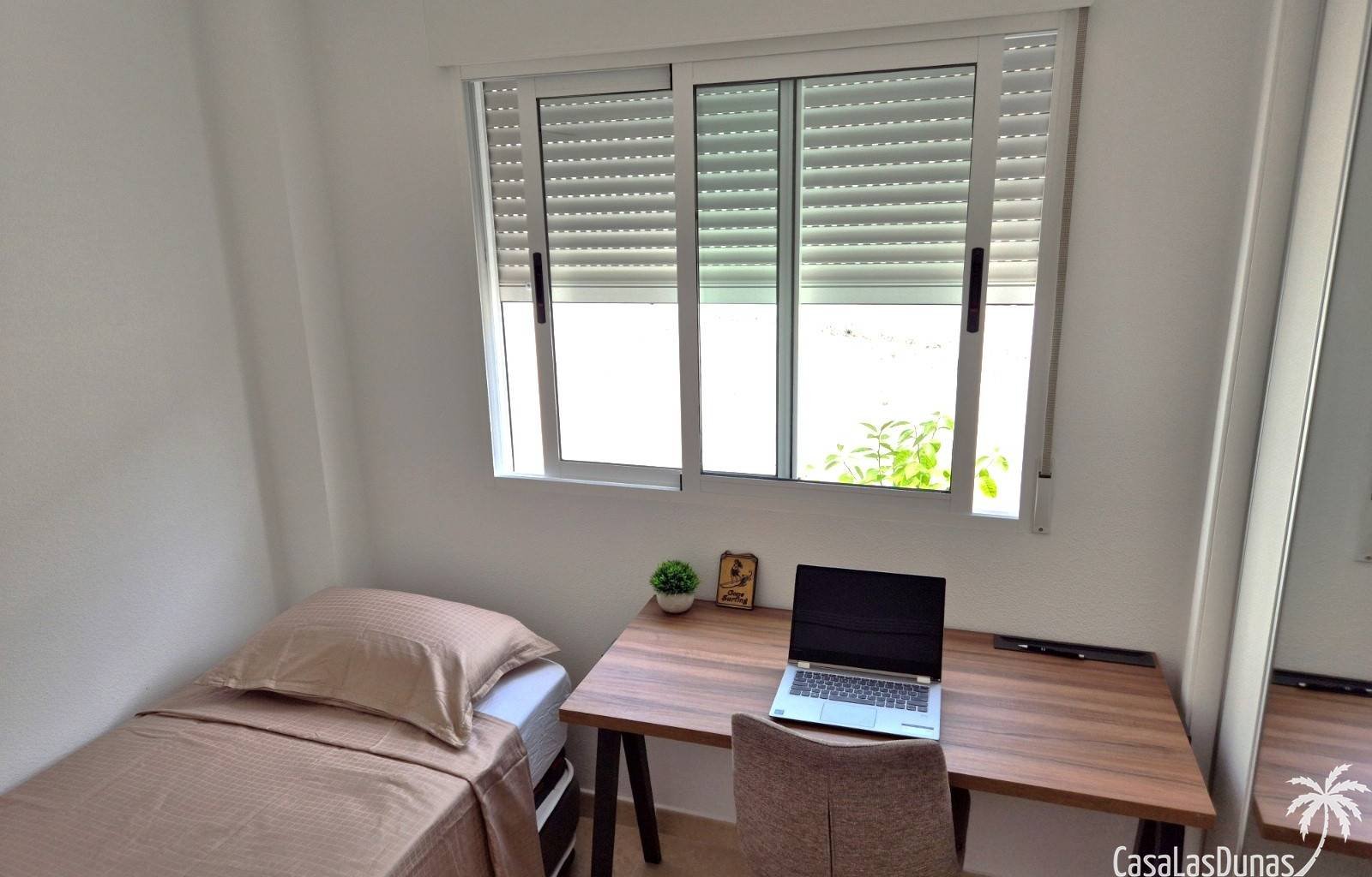 Willkommen im Casa Bajo el Sol! Dieses schöne Haus ist ein idealer Urlaubsort für alle, die Komfort und Bequemlichkeit suchen. Charmantes Einfamilien