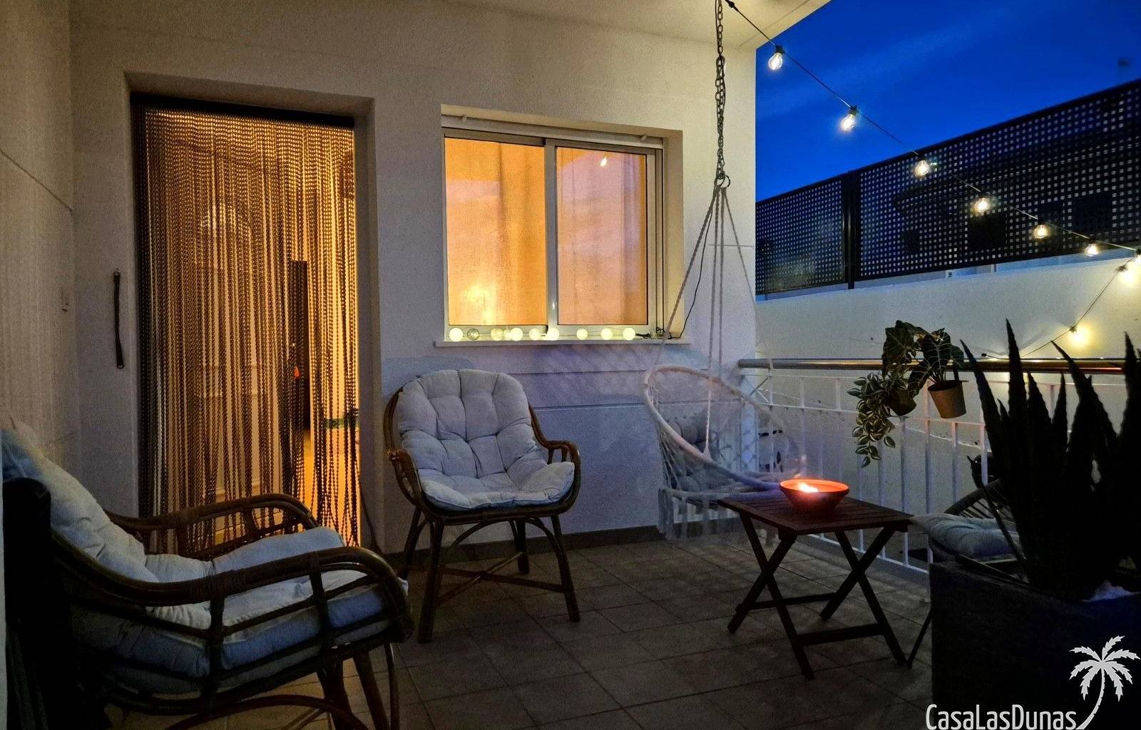 Willkommen im Casa Bajo el Sol! Dieses schöne Haus ist ein idealer Urlaubsort für alle, die Komfort und Bequemlichkeit suchen. Charmantes Einfamilien