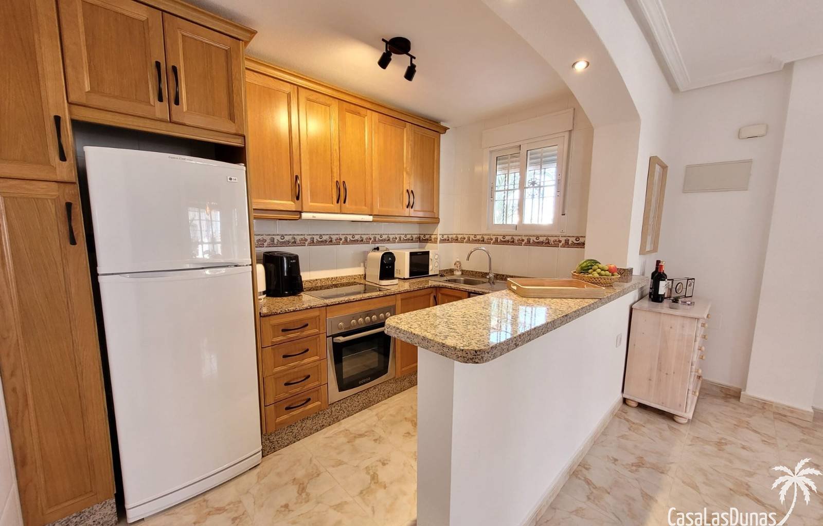 Zu vermieten: Wunderschönes Ferienhaus Casa Mare nur 400 Meter vom Strand entfernt
Willkommen im Casa Mare – Ihrem Traumhaus in La Marina, El Pinet!