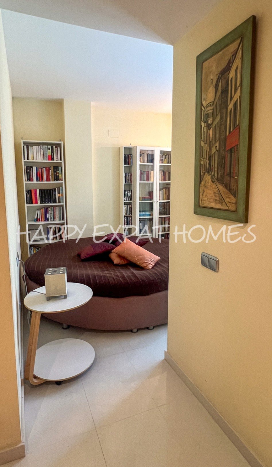 Wir lieben die Urbanisation Casas del Mar und diese Maisonette mit fünf Schlafzimmern und ihrer wunderschönen Terrasse wird Ihnen das Herz stehlen.

