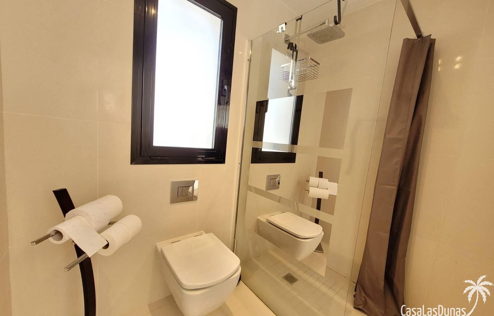  Für einen unbeschwerten Urlaub sind Sie hier genau richtig. In Ciudad Quesada finden Sie Casa Spruit. Diese moderne freistehende Villa ist mit allen 