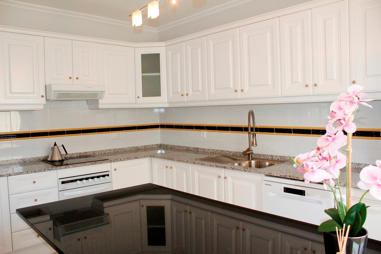 Wunderschöne Villa mit Blick auf den Golfplatz Campo de Campoamor, in einer schönen ruhigen Straße gelegen