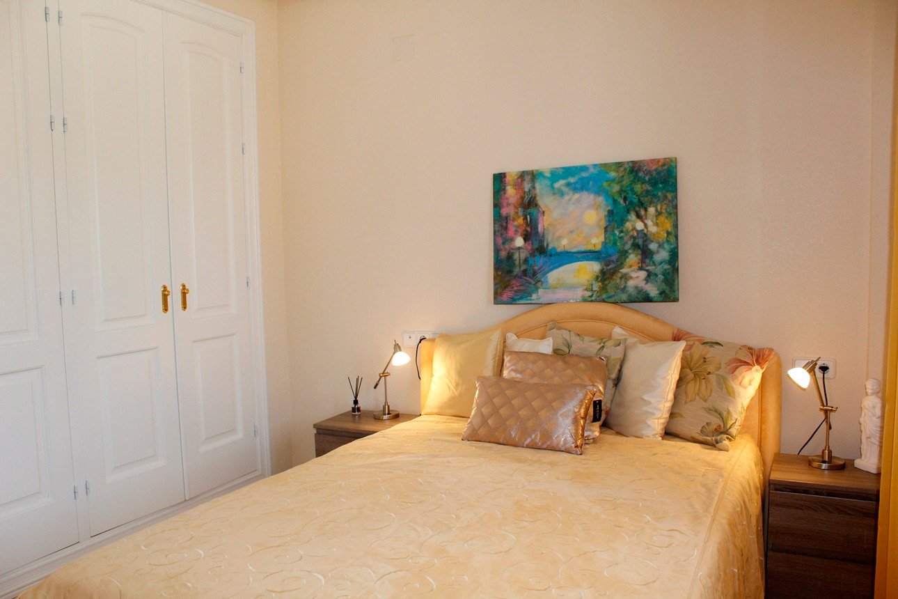 Wunderschöne Villa mit Blick auf den Golfplatz Campo de Campoamor, in einer schönen ruhigen Straße gelegen