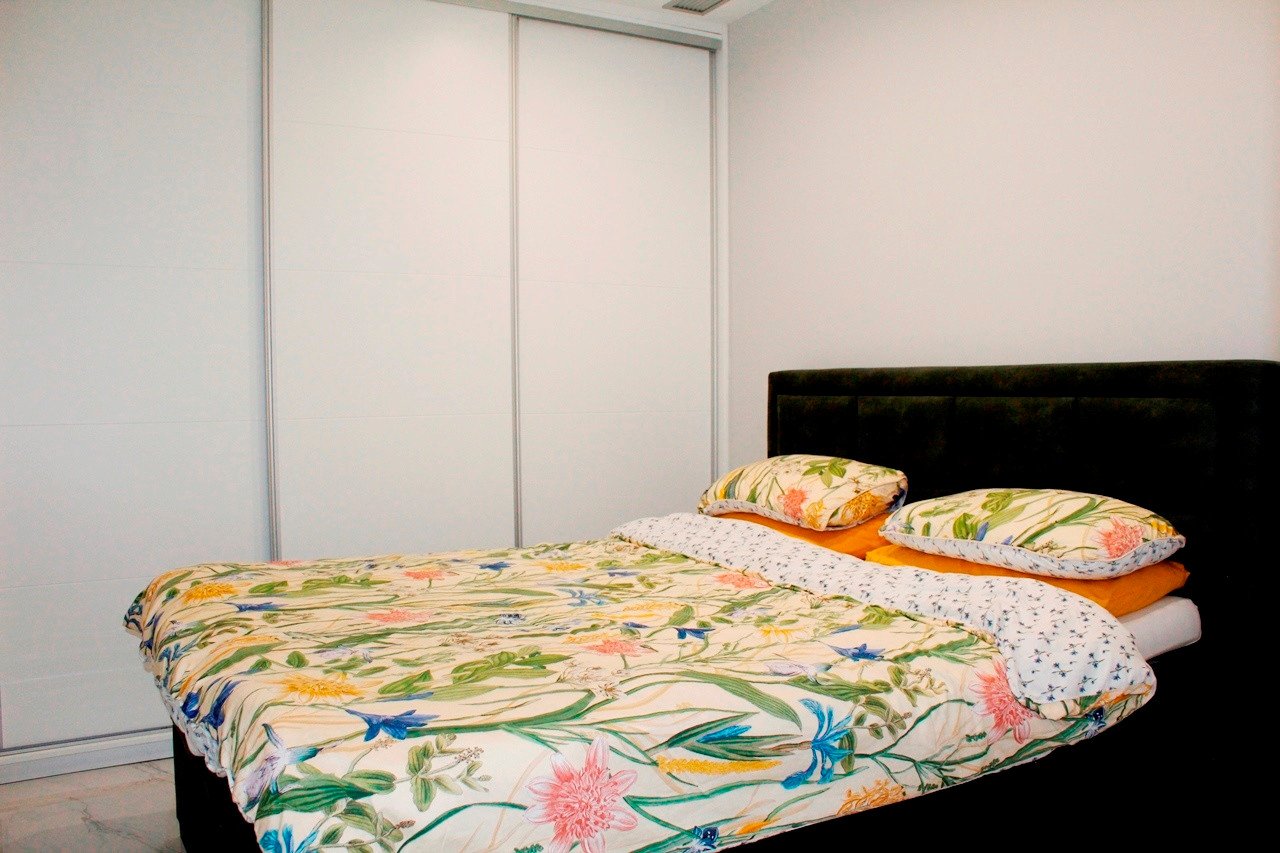 Schönes freistehendes Haus mit Südlage Villa mit 4 Schlafzimmern und 3 en-suite Bädern zu verkaufen.