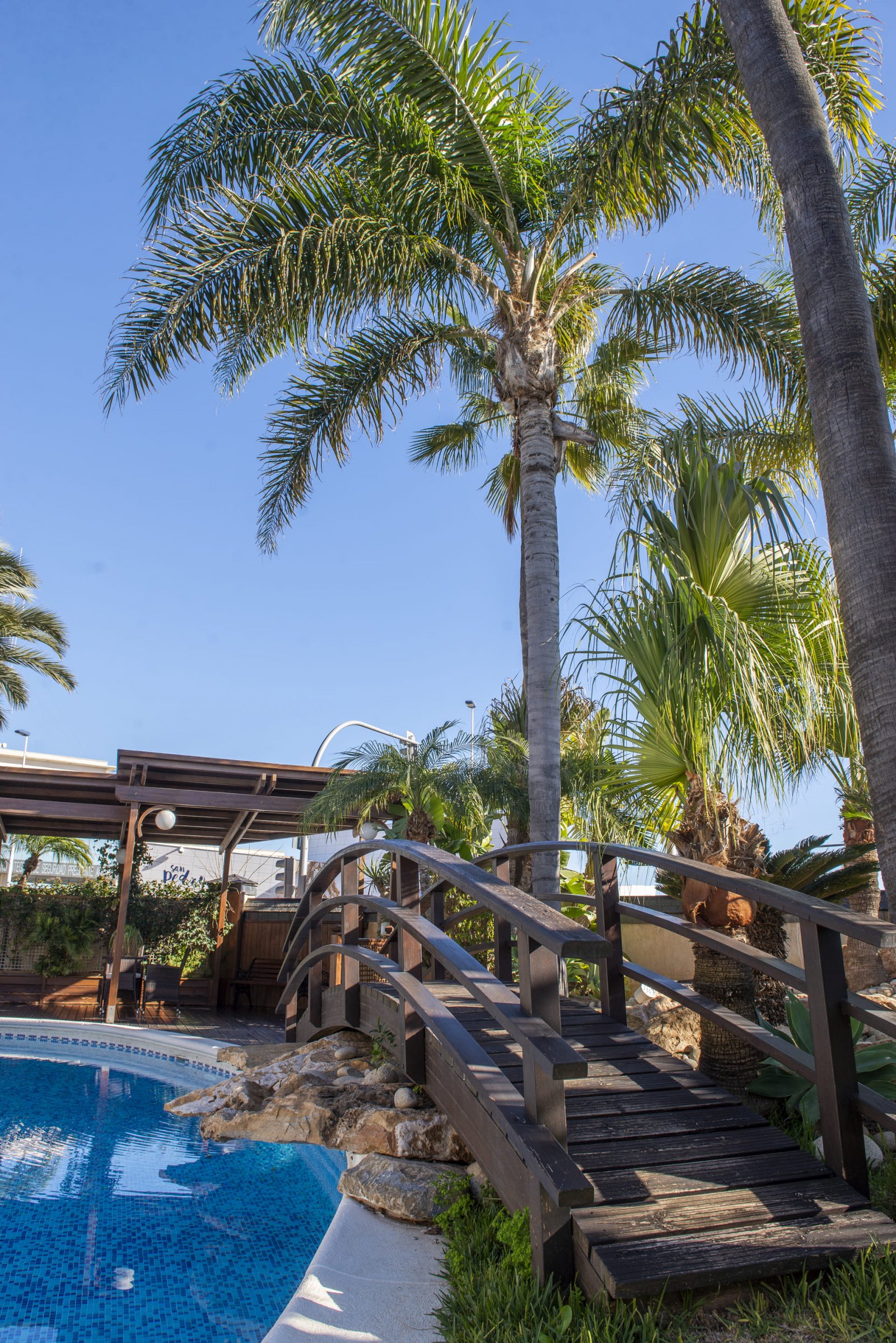 Diese Villa befindet sich in der charmanten Gemeinde San Pedro del Pinatar und bietet ein einzigartiges Wohnerlebnis mit Meerblick. Die Immobilie lie