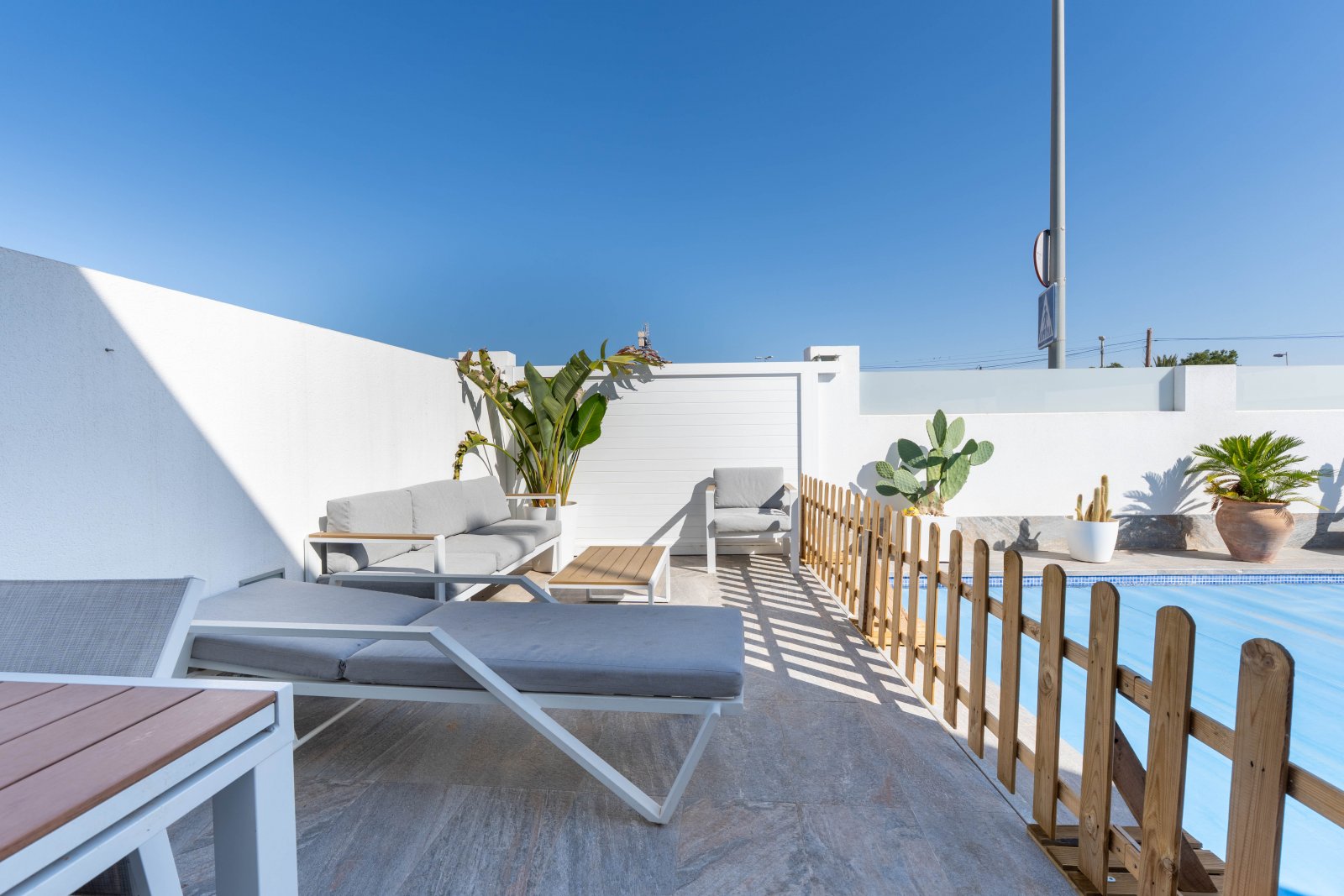  In der charmanten Region Murcia gelegen, bietet dieses unabhängige Anwesen eine ideale Umgebung für diejenigen, die ein exklusives und gut angebunden