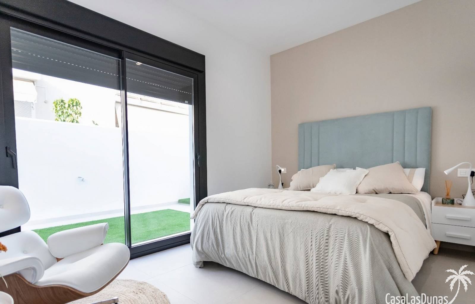  Dieses wunderschöne Projekt mit neuer Phase, befindet sich in San Javier, nur wenige Gehminuten vom Geschäftszentrum sowie dem Strand und dem Park en