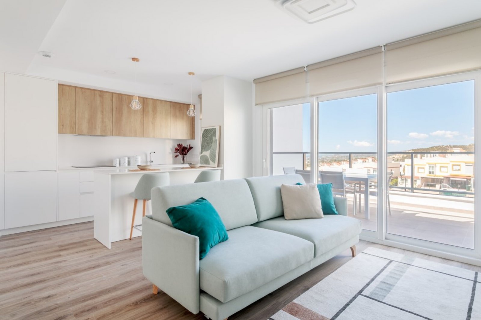  In der charmanten Stadt Finestrat gelegen, bietet diese Wohnanlage eine Vielzahl von Typologien, die unterschiedlichen Bedürfnissen und Lebensstilen 