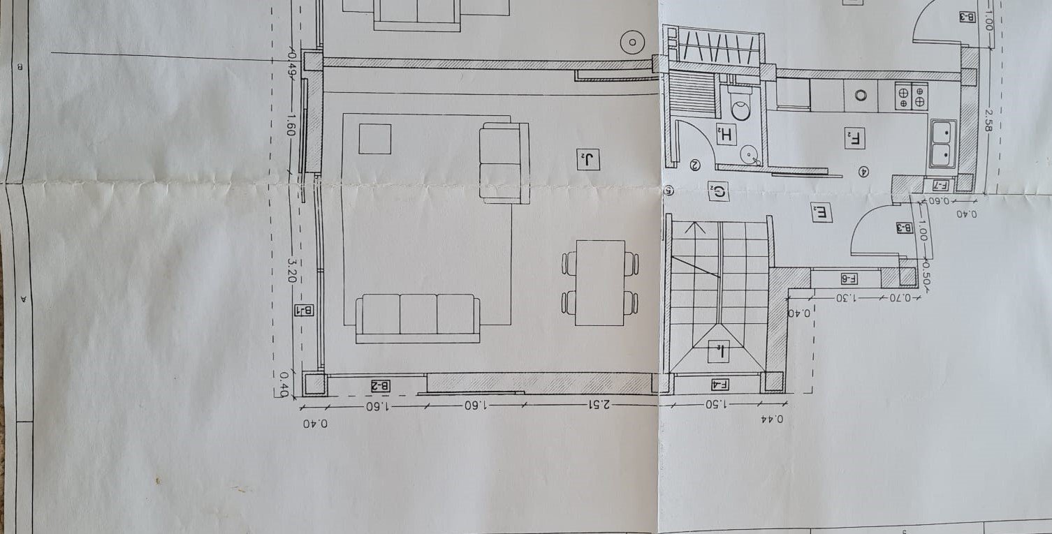 Beeindruckende Zweifamilienhaus-Hälfte mit Touristenlizenz (mit hoher Rentabilität) und Meerblick in Vallpineda.


Diese Doppelhaushälfte verfügt üb