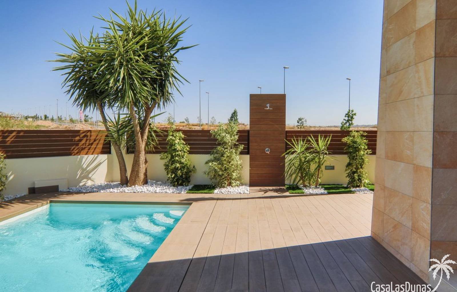  Dieses prächtige Projekt neuer Luxusvillen befindet sich im traditionellen Dorf Benijófar. Diese Villen verschiedener Modelle befinden sich auf einem