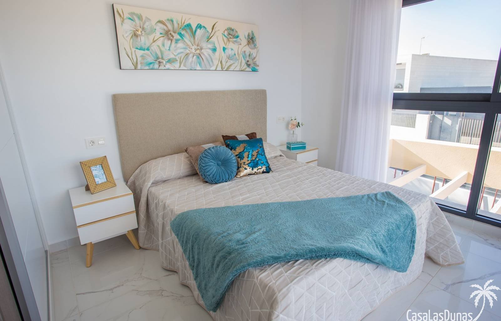  Modernes Projekt mit 56 individuellen Villen, verteilt auf drei Etagen, steht jetzt zum Verkauf! Diese eleganten Villen mit Blick auf die Lagune werd