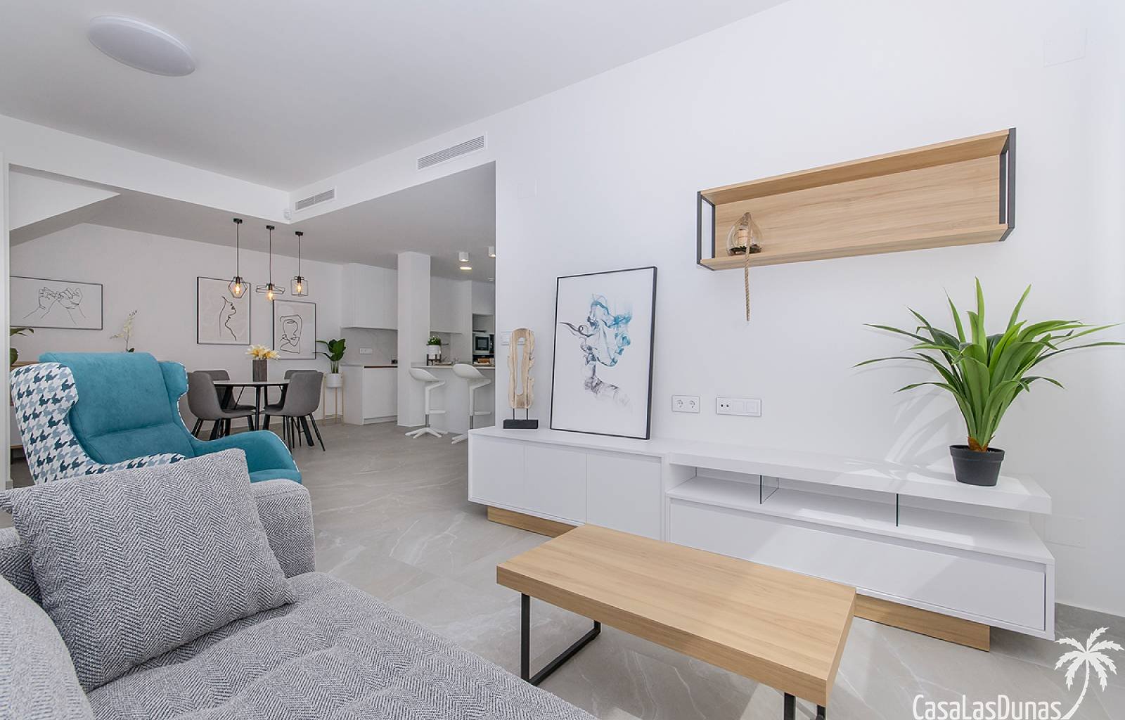  Diese atemberaubenden Villen mit herrlichem Blick auf die Salzseen befinden sich in der wunderschönen Stadt San Miguel de Salinas. Diese Villen verfü