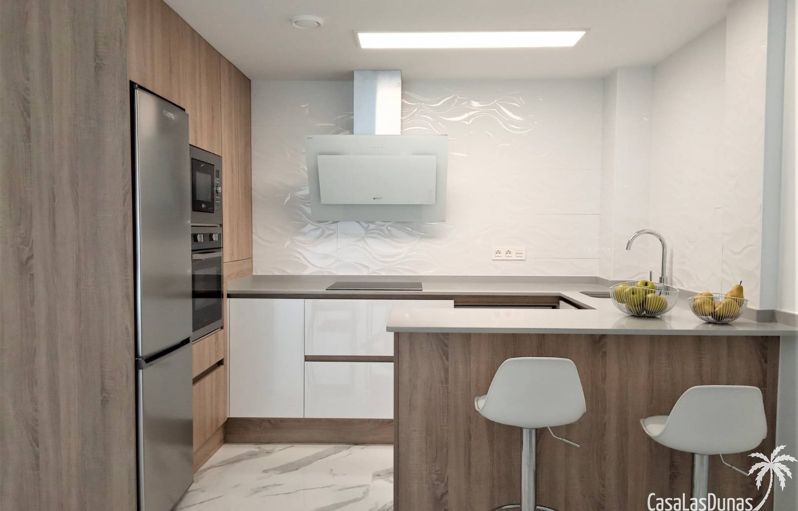  Es werden nur 5 dieser Villen gebaut, sodass Sie in einem recht exklusiven Haus in ausgezeichneter Lage in der wunderschönen Stadt Benijofar wohnen w